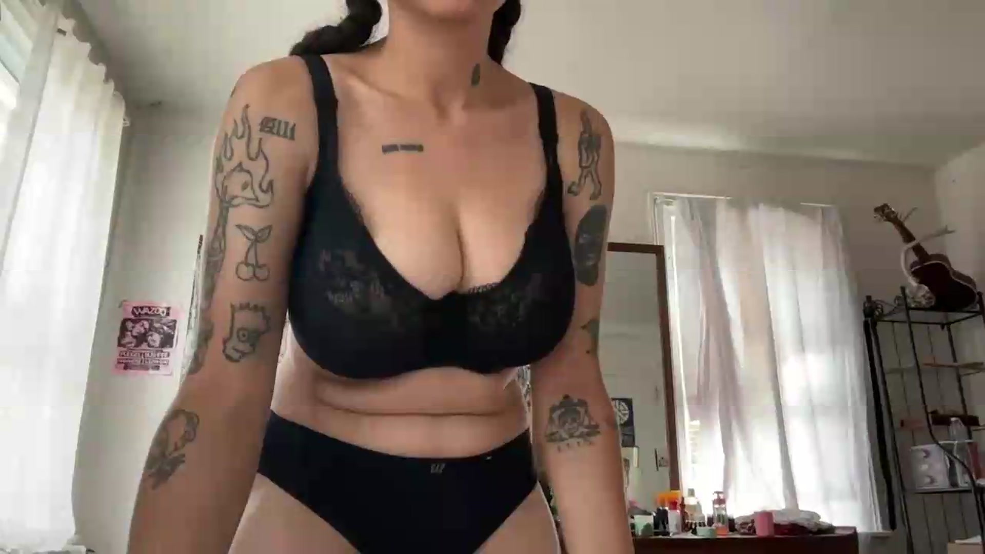 Gallery image thumbnail from notbeckyhecky's myfreecams stream on, 08/02/2026, 13:32 image 6 of 20