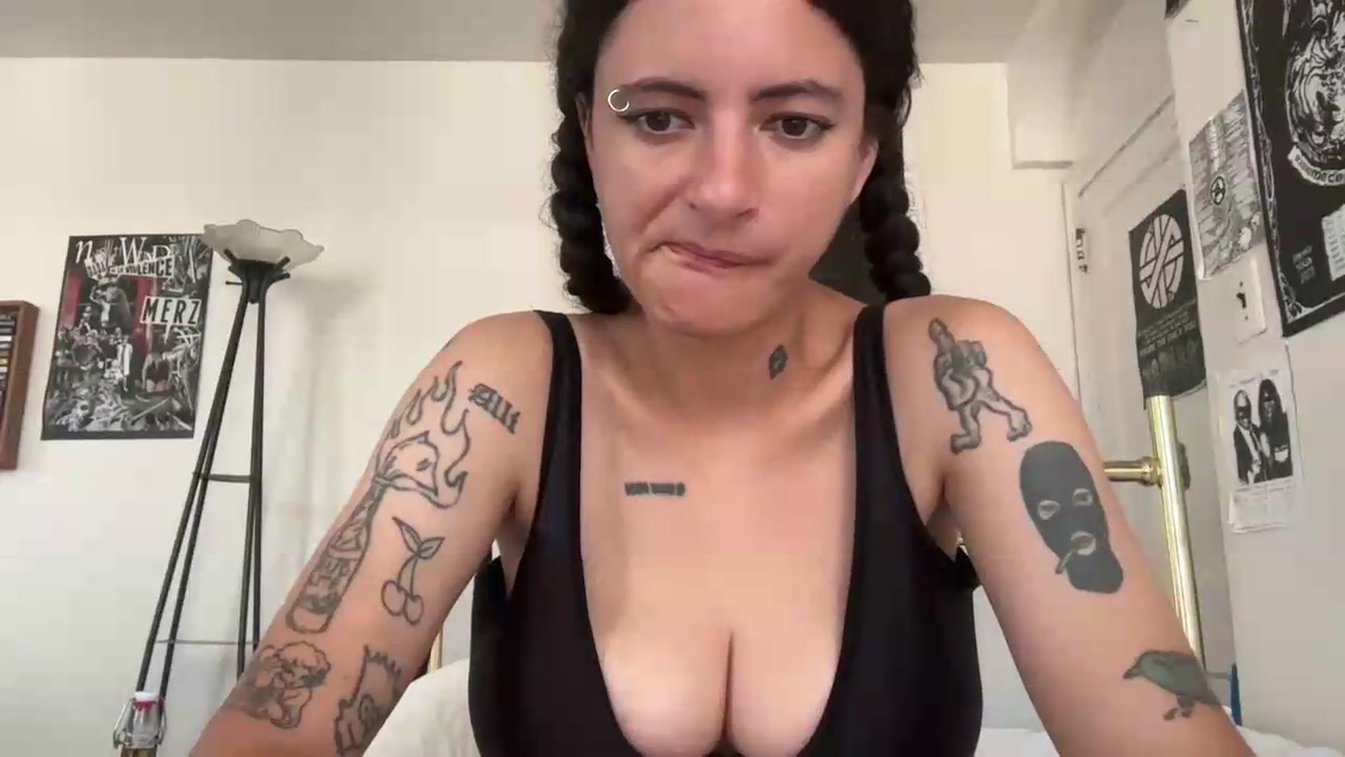 Gallery image thumbnail from notbeckyhecky's myfreecams stream on, 08/07/2026, 16:14 image 6 of 20