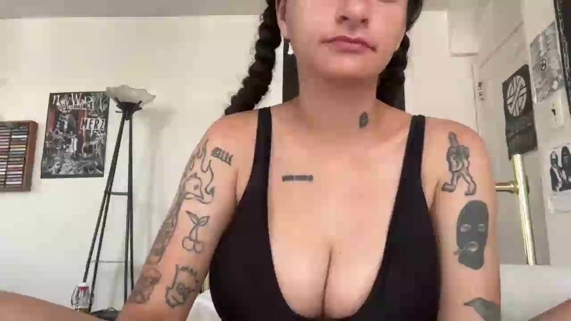 Gallery image thumbnail from notbeckyhecky's myfreecams stream on, 08/07/2026, 17:02 image 1 of 20