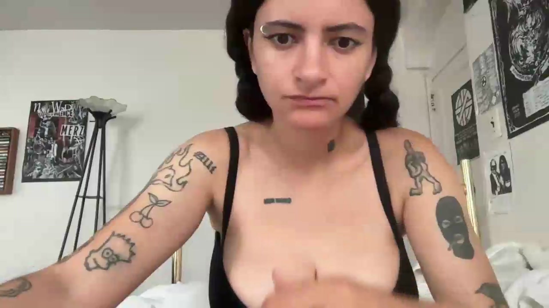 Gallery image thumbnail from notbeckyhecky's myfreecams stream on, 08/20/2026, 15:48 image 12 of 20