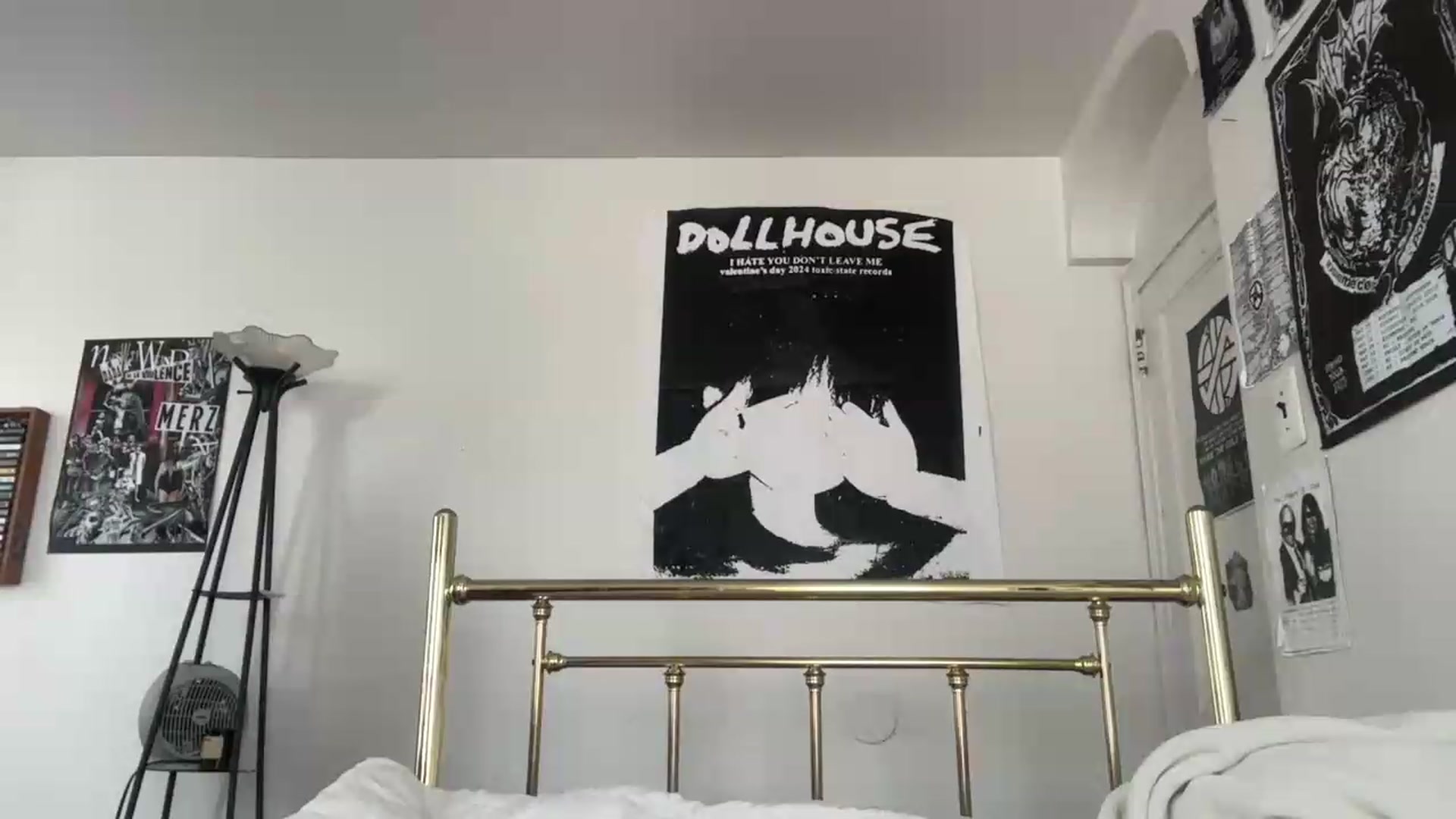 Gallery image thumbnail from notbeckyhecky's myfreecams stream on, 09/29/2026, 15:08 image 6 of 20