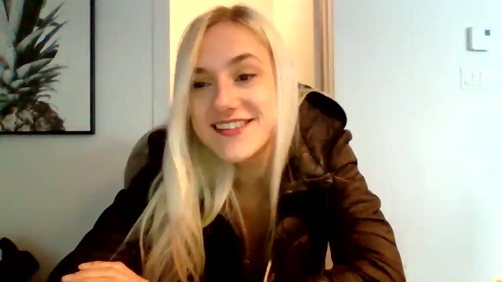 Gallery image thumbnail from nstynghtygirl's myfreecams stream on, 12/17/2022, 14:29 image 3 of 20