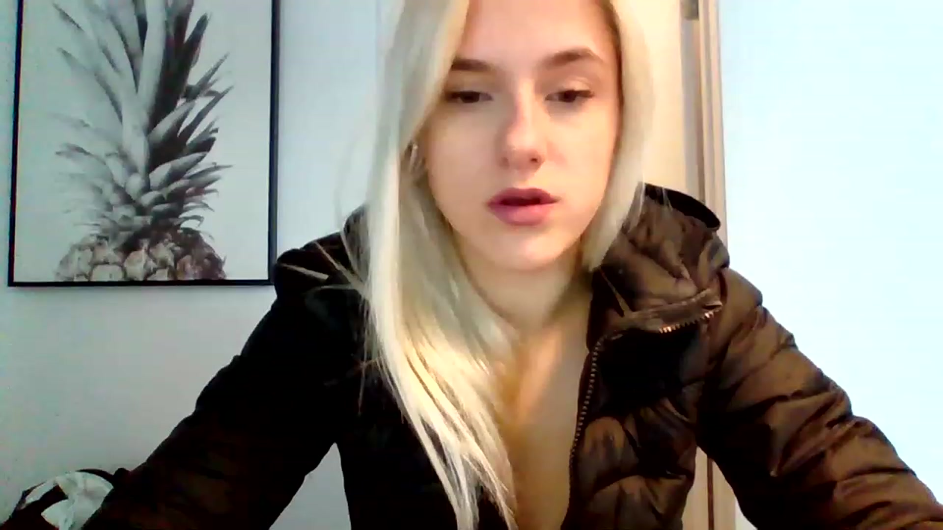 Gallery image thumbnail from nstynghtygirl's myfreecams stream on, 12/17/2022, 14:29 image 14 of 20