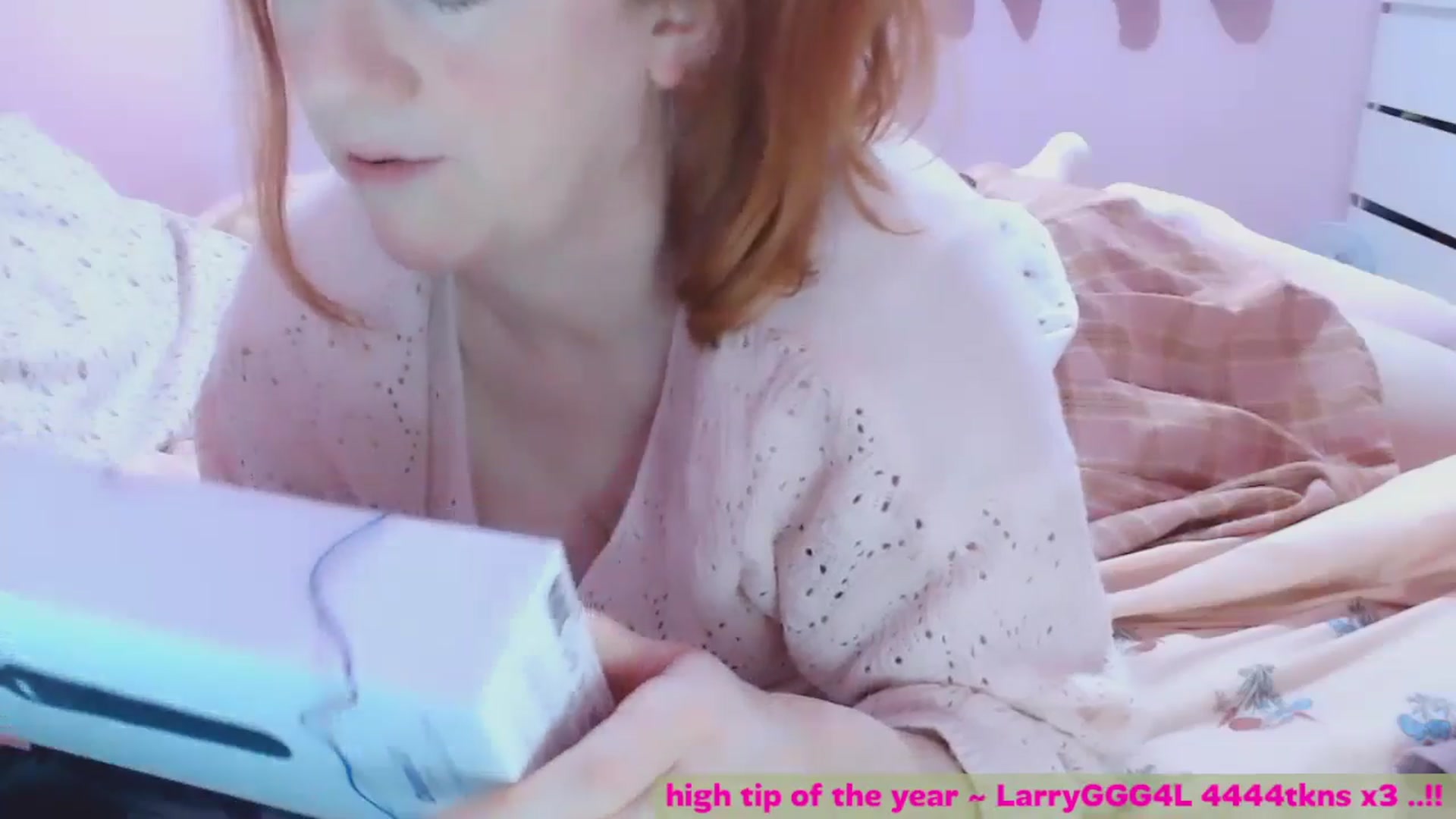 Gallery image thumbnail from nudierudegirl's myfreecams stream on, 01/20/2026, 23:54 image 4 of 20