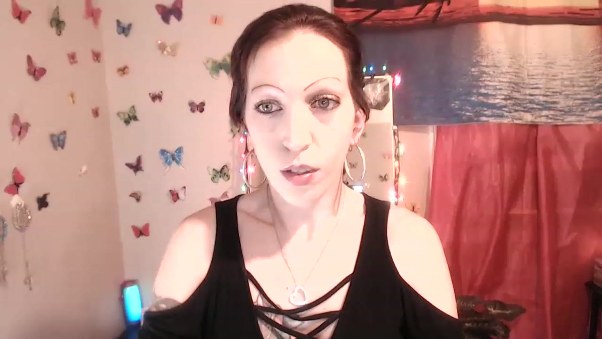 Gallery image thumbnail from nymphonikkixo's myfreecams stream on, 01/01/2023, 10:46 image 9 of 20