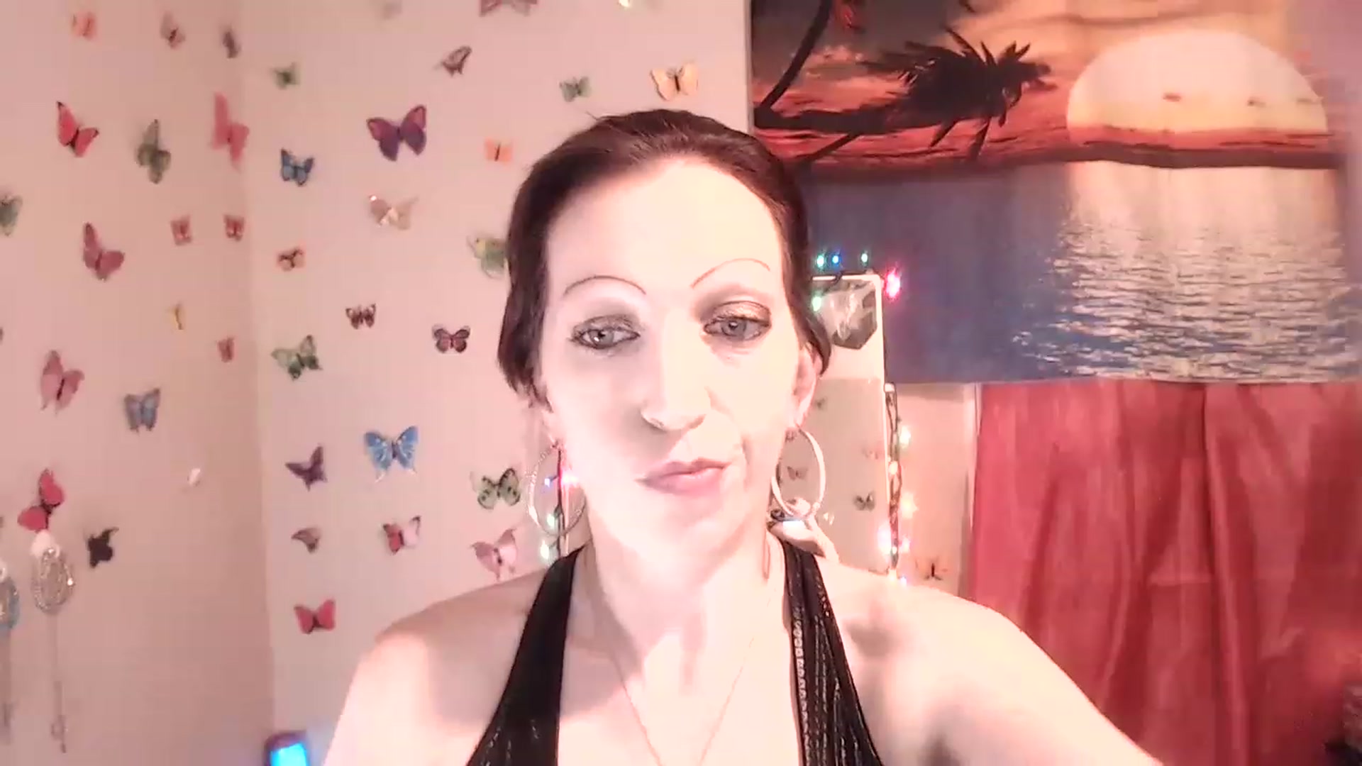Gallery image thumbnail from nymphonikkixo's myfreecams stream on, 01/01/2023, 10:46 image 15 of 20