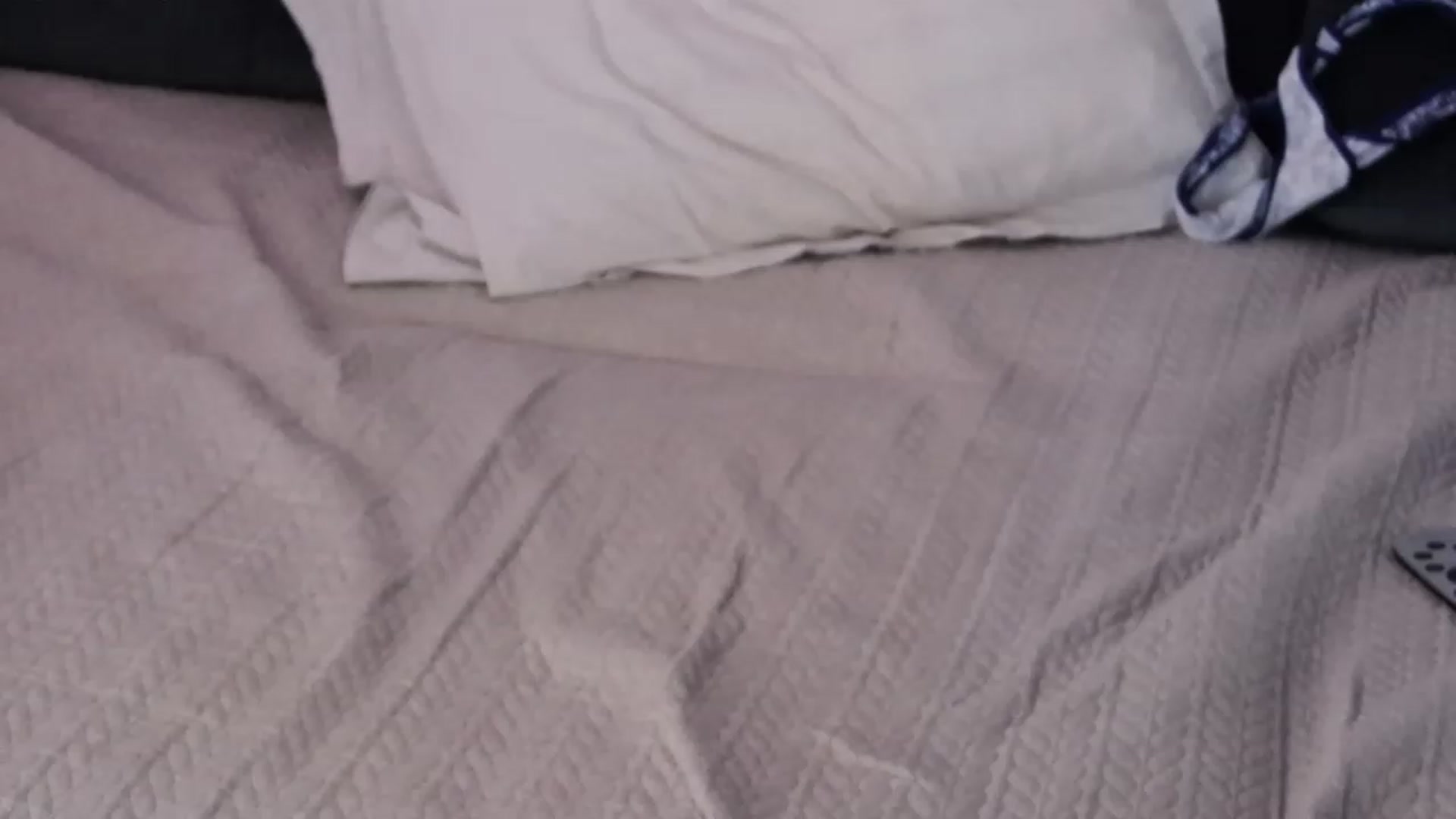 Gallery image thumbnail from o_o1t2's myfreecams stream on, 12/08/2022, 08:41 image 19 of 20