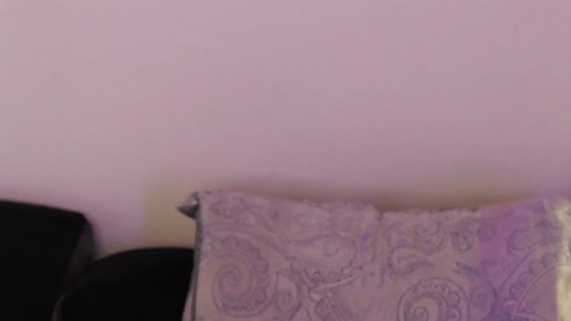 Gallery image thumbnail from o_o1t2's myfreecams stream on, 12/18/2022, 19:32 image 12 of 20