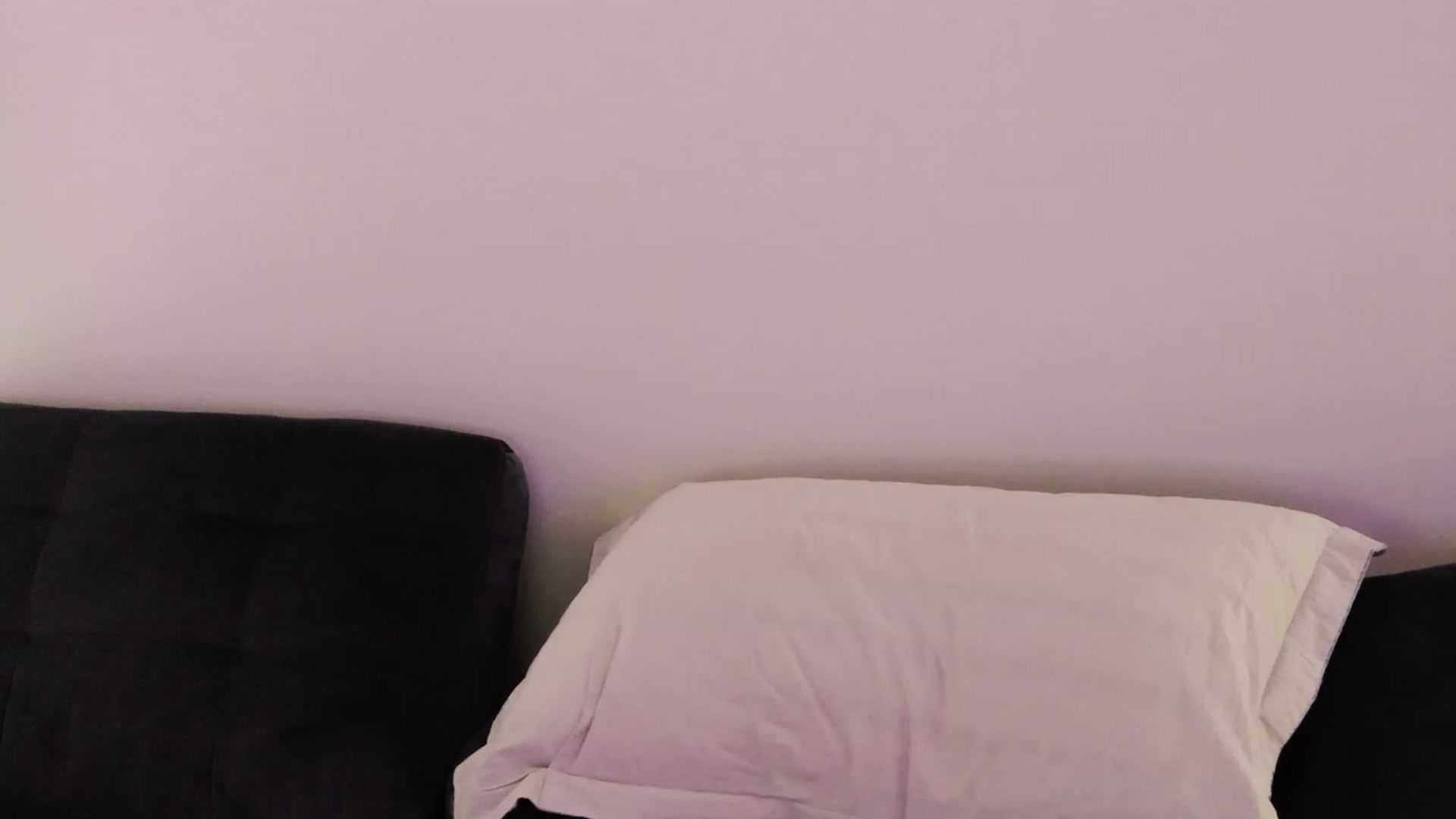 Gallery image thumbnail from o_o1t2's myfreecams stream on, 12/20/2022, 02:50 image 13 of 20