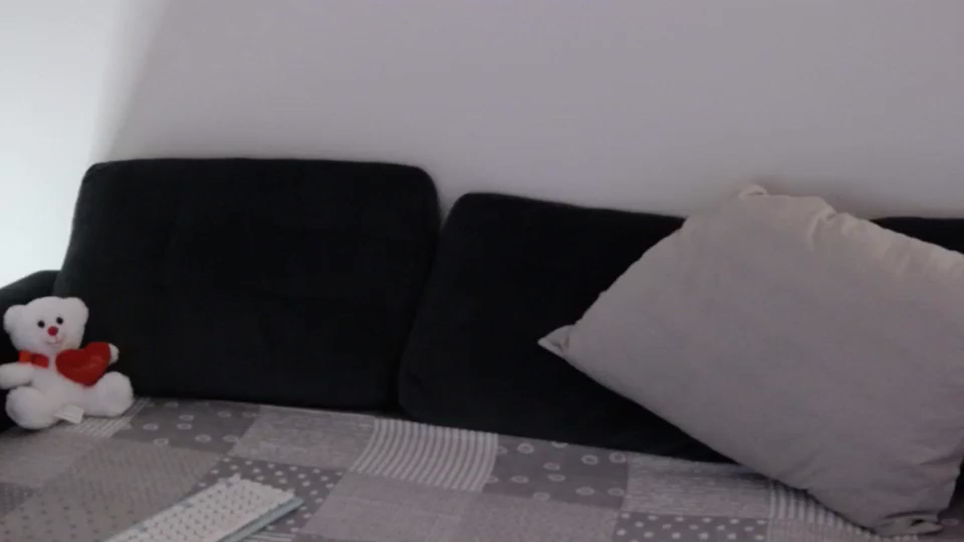 Gallery image thumbnail from o_o1t2's myfreecams stream on, 08/12/2023, 02:32 image 1 of 20