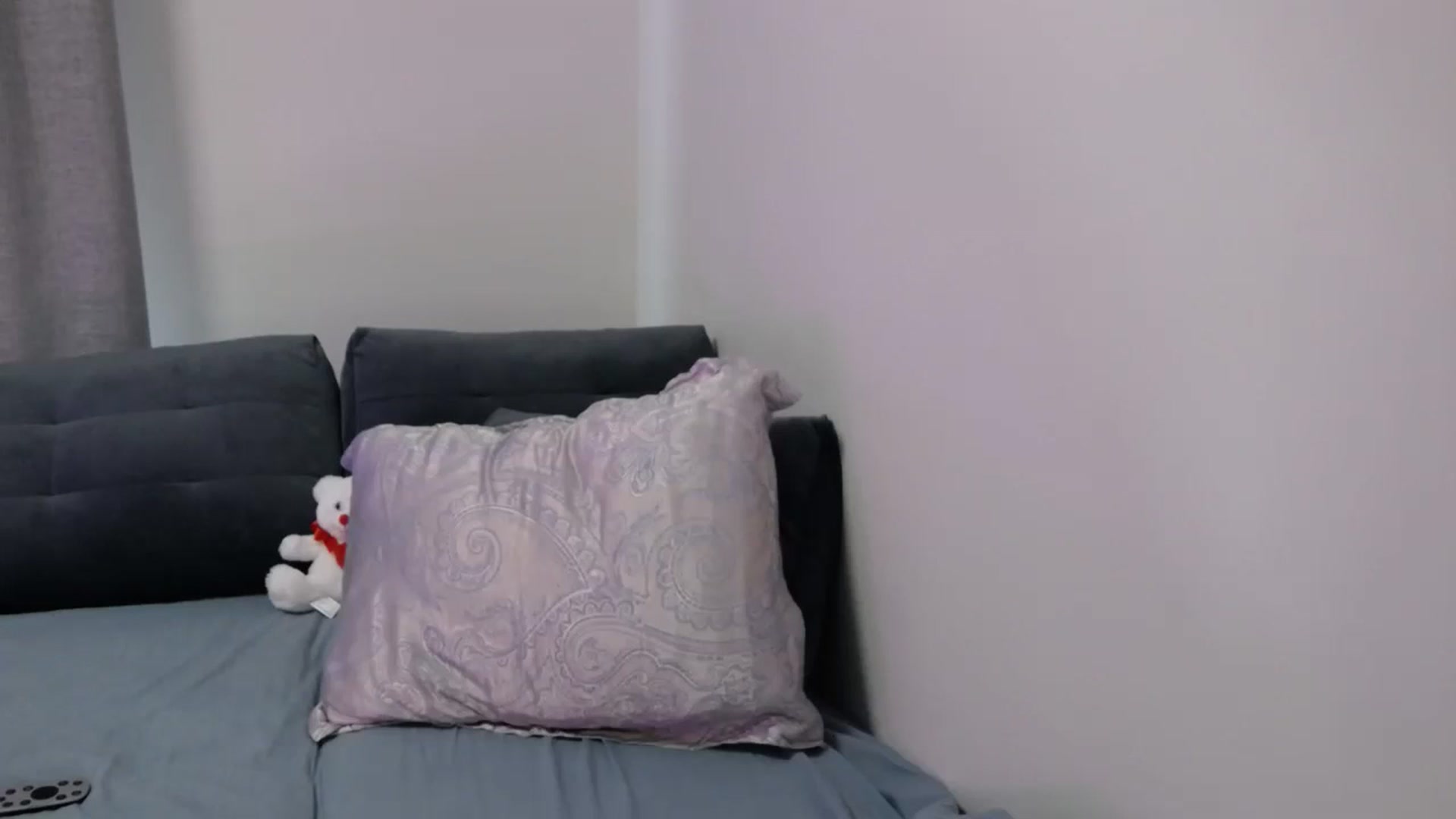 Gallery image thumbnail from o_o1t2's myfreecams stream on, 08/27/2023, 09:50 image 7 of 20