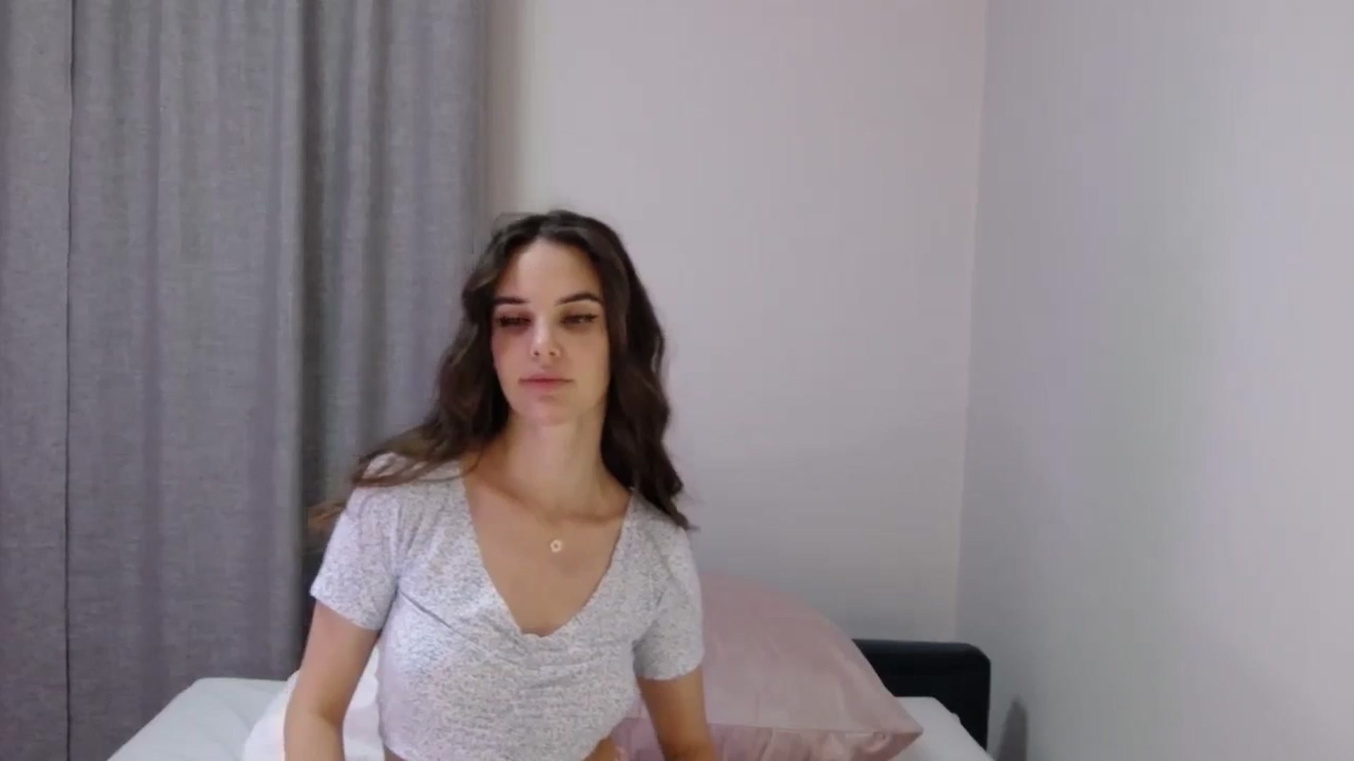 Gallery image thumbnail from o_o1t2's myfreecams stream on, 09/18/2023, 23:34 image 14 of 20
