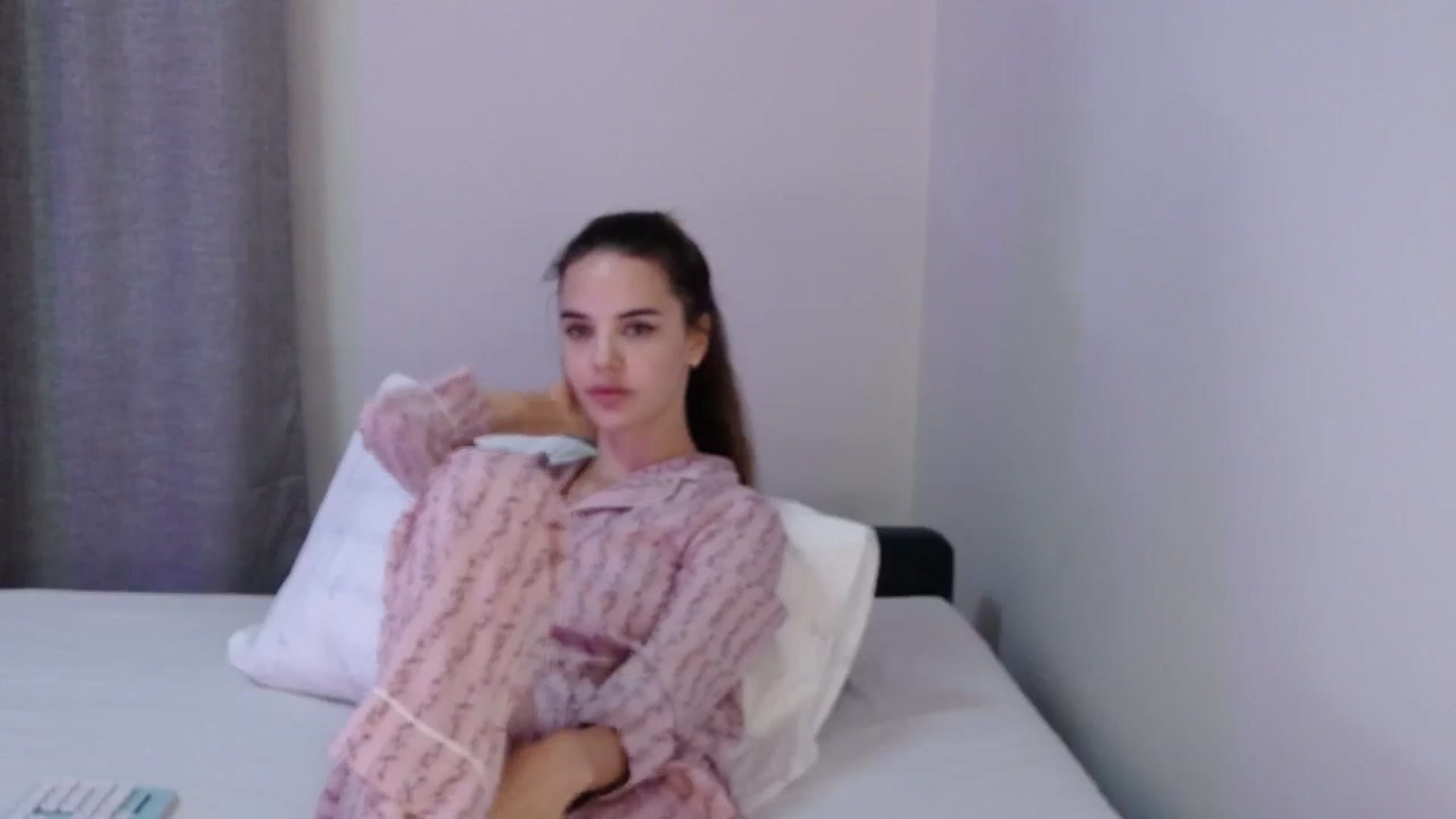Gallery image thumbnail from o_o1t2's myfreecams stream on, 09/20/2023, 15:41 image 13 of 20