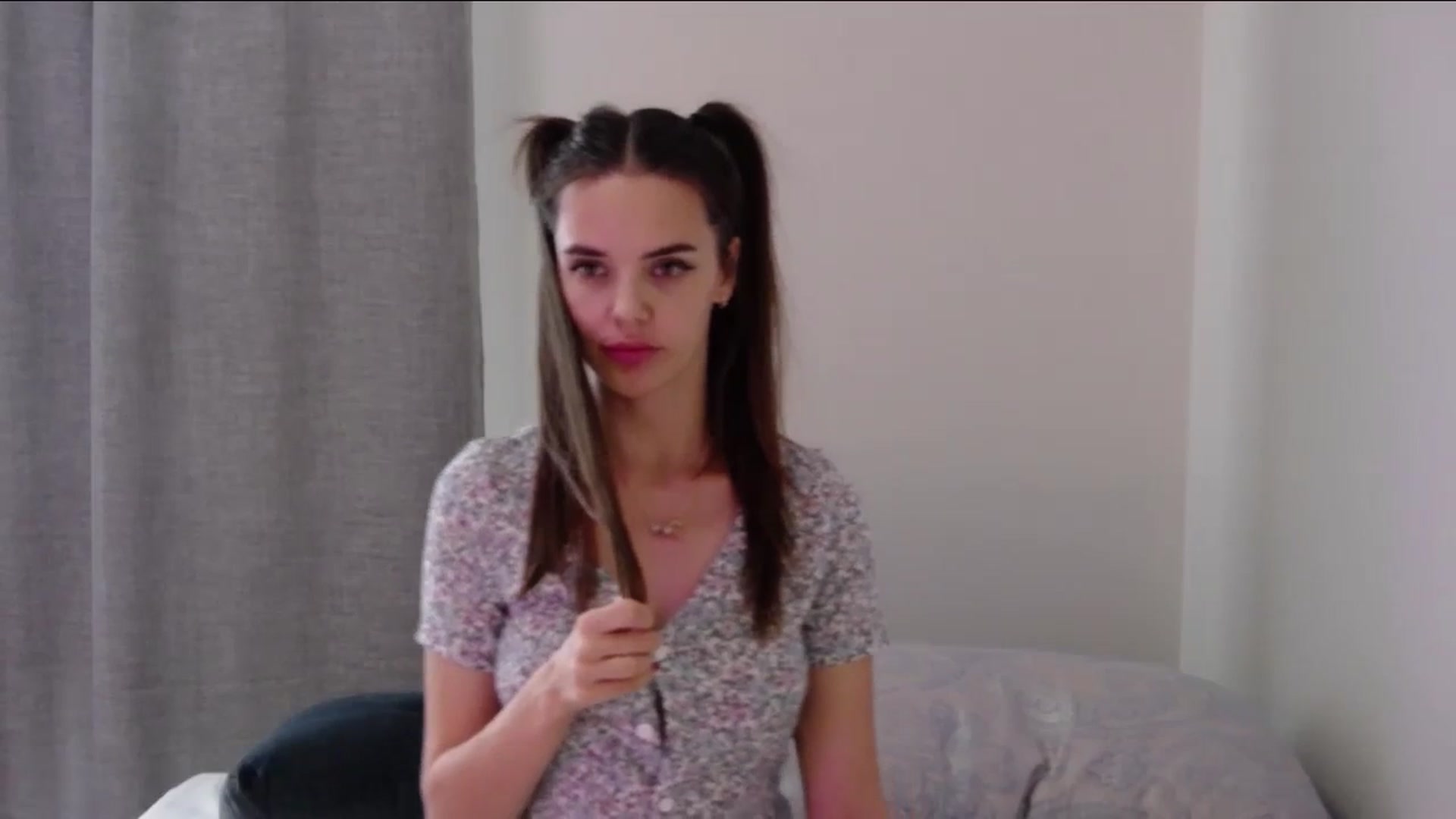 Gallery image thumbnail from o_o1t2's myfreecams stream on, 09/28/2023, 12:32 image 8 of 20