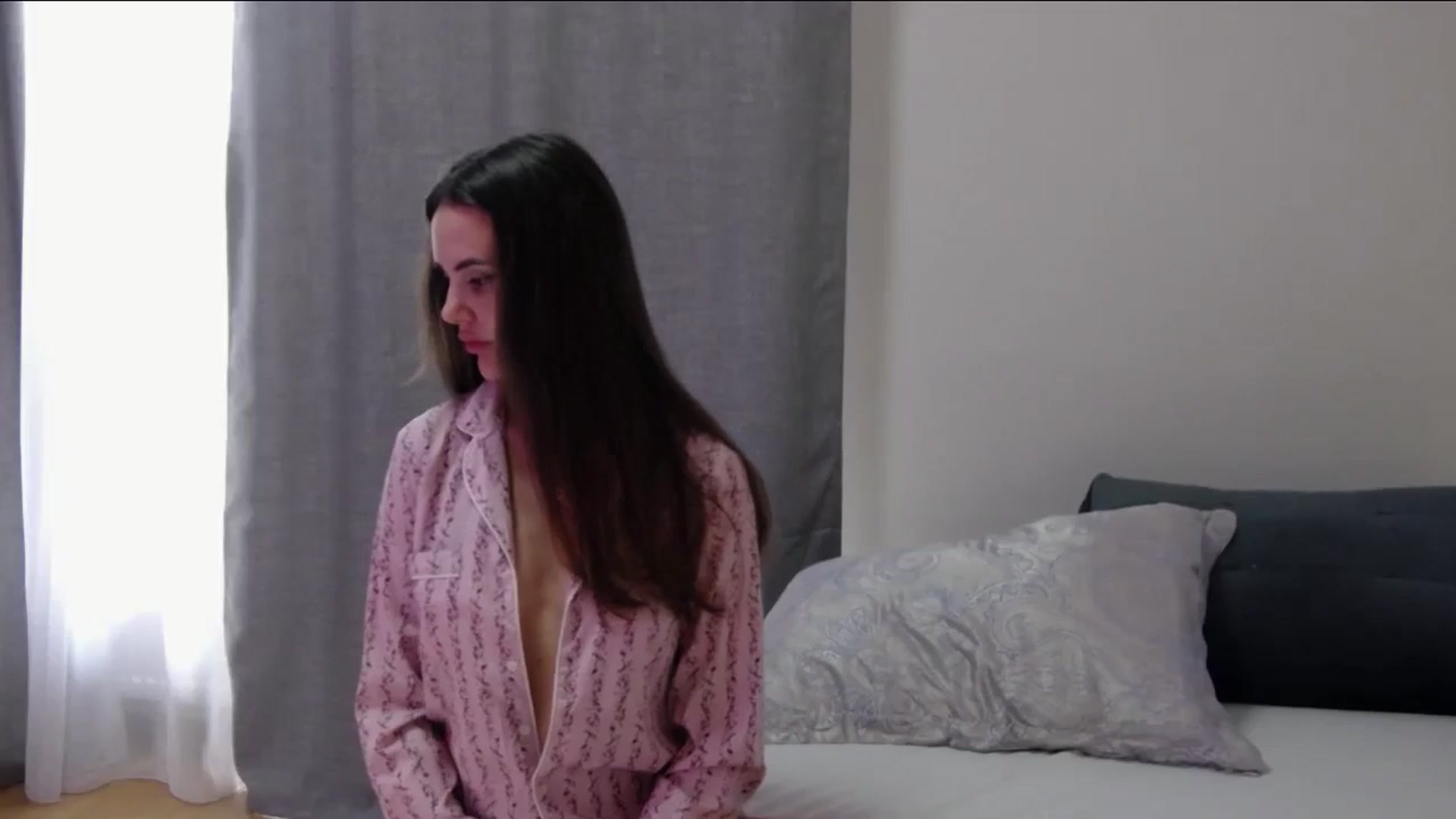 Gallery image thumbnail from o_o1t2's myfreecams stream on, 09/30/2023, 12:39 image 12 of 20