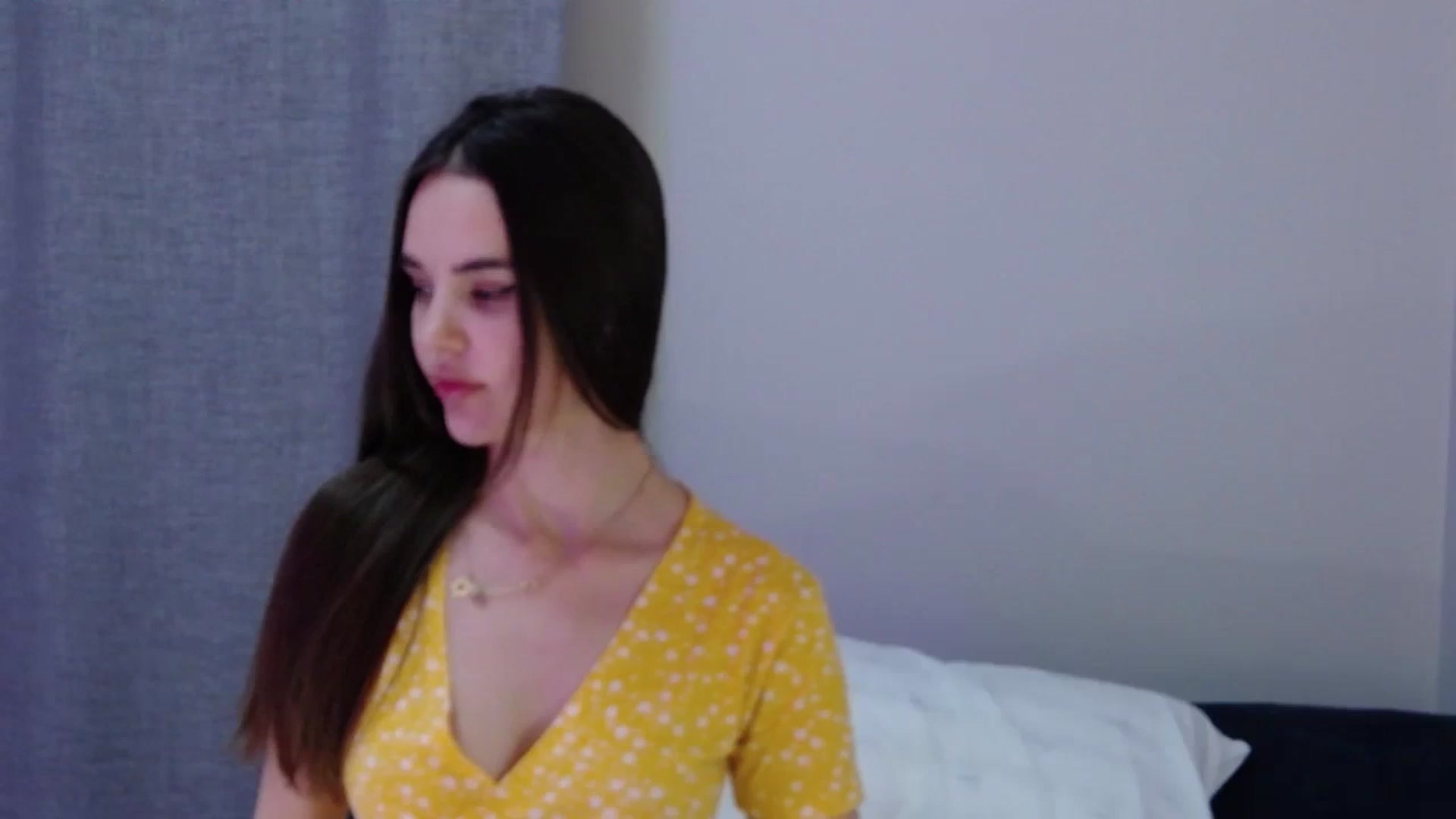 Gallery image thumbnail from o_o1t2's myfreecams stream on, 10/14/2023, 17:23 image 6 of 20