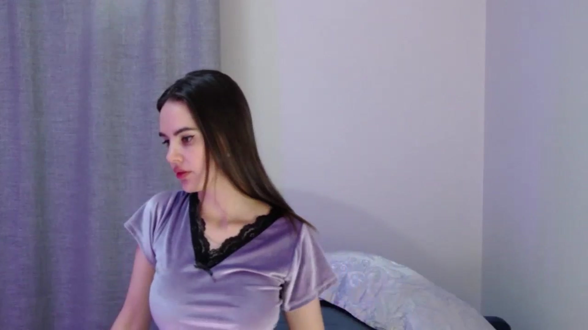 Gallery image thumbnail from o_o1t2's myfreecams stream on, 12/18/2023, 17:22 image 9 of 20