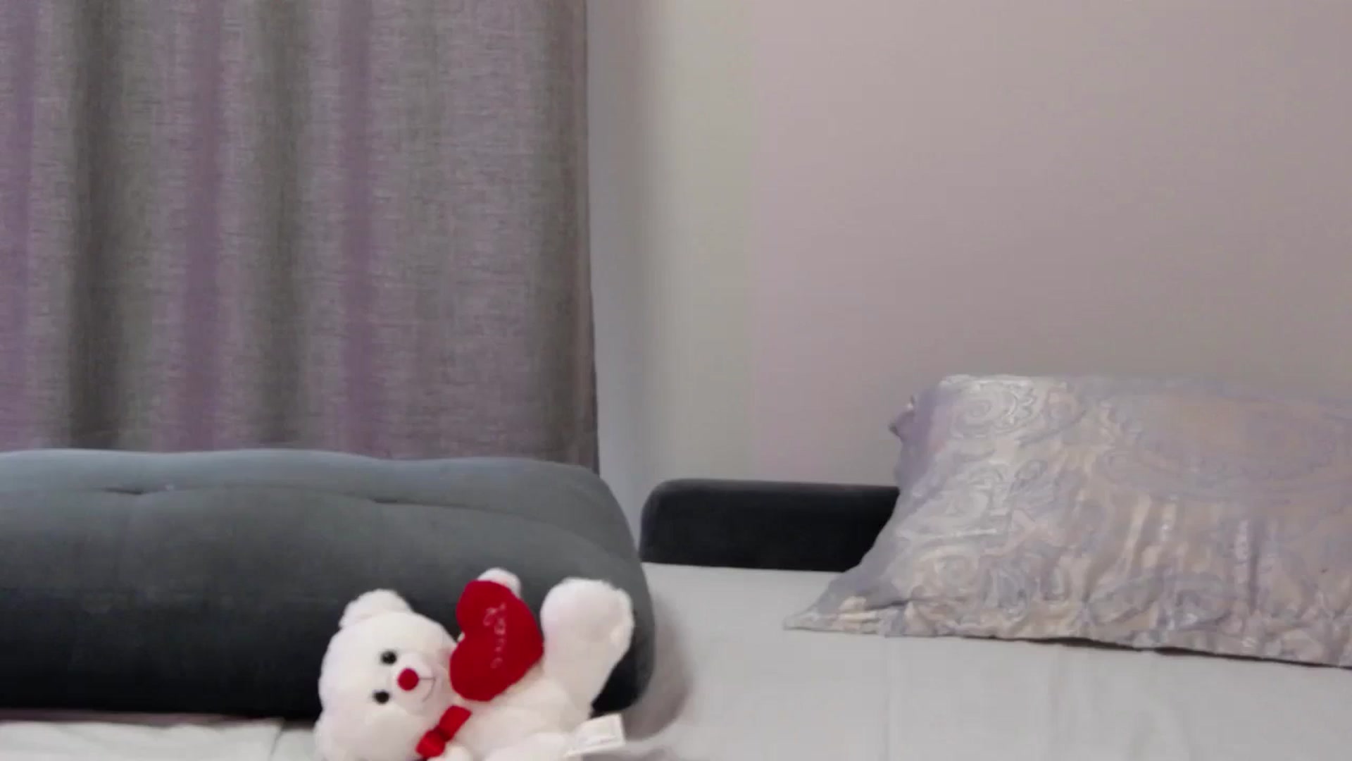 Gallery image thumbnail from o_o1t2's myfreecams stream on, 12/23/2023, 10:35 image 8 of 20