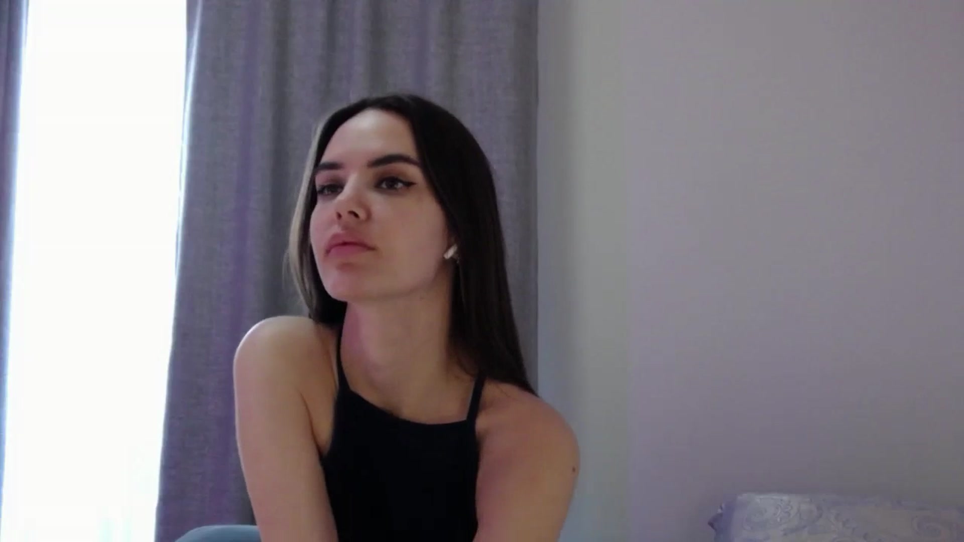 Gallery image thumbnail from o_o1t2's myfreecams stream on, 12/23/2023, 10:35 image 9 of 20