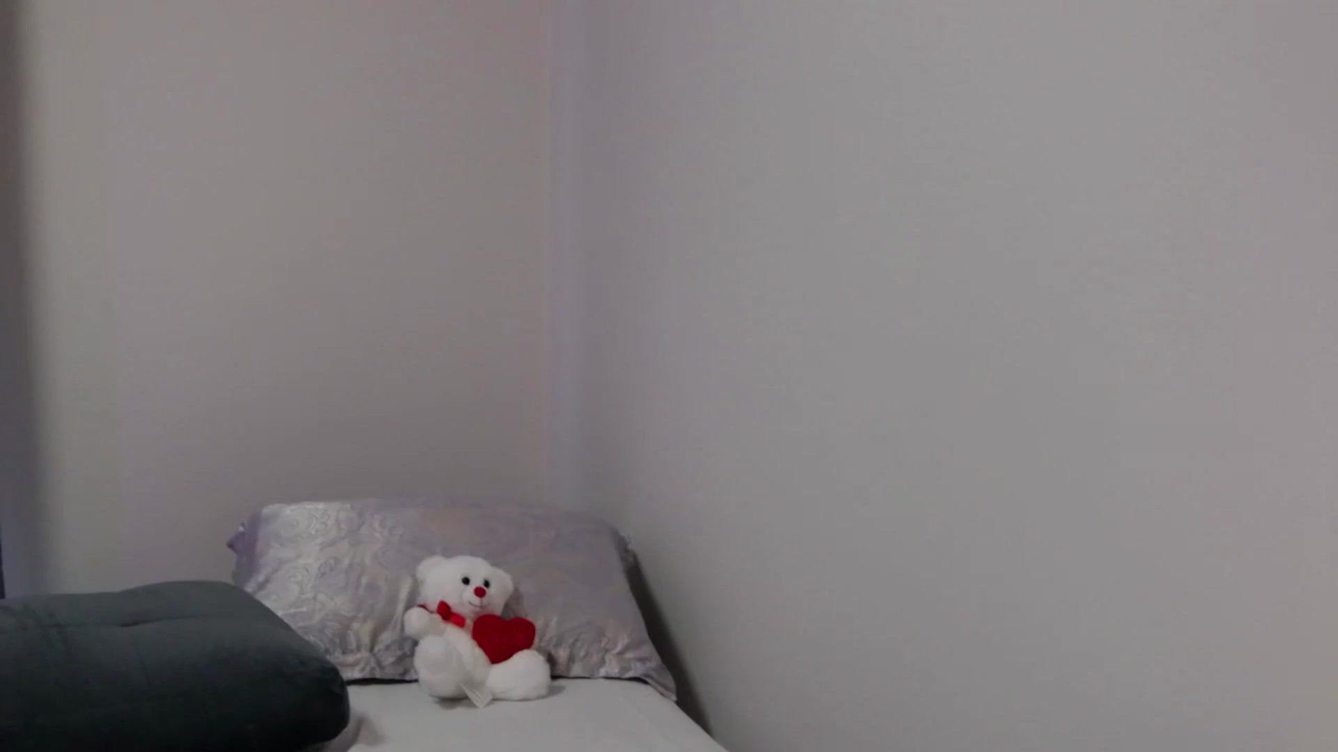 Gallery image thumbnail from o_o1t2's myfreecams stream on, 12/23/2023, 11:07 image 11 of 20