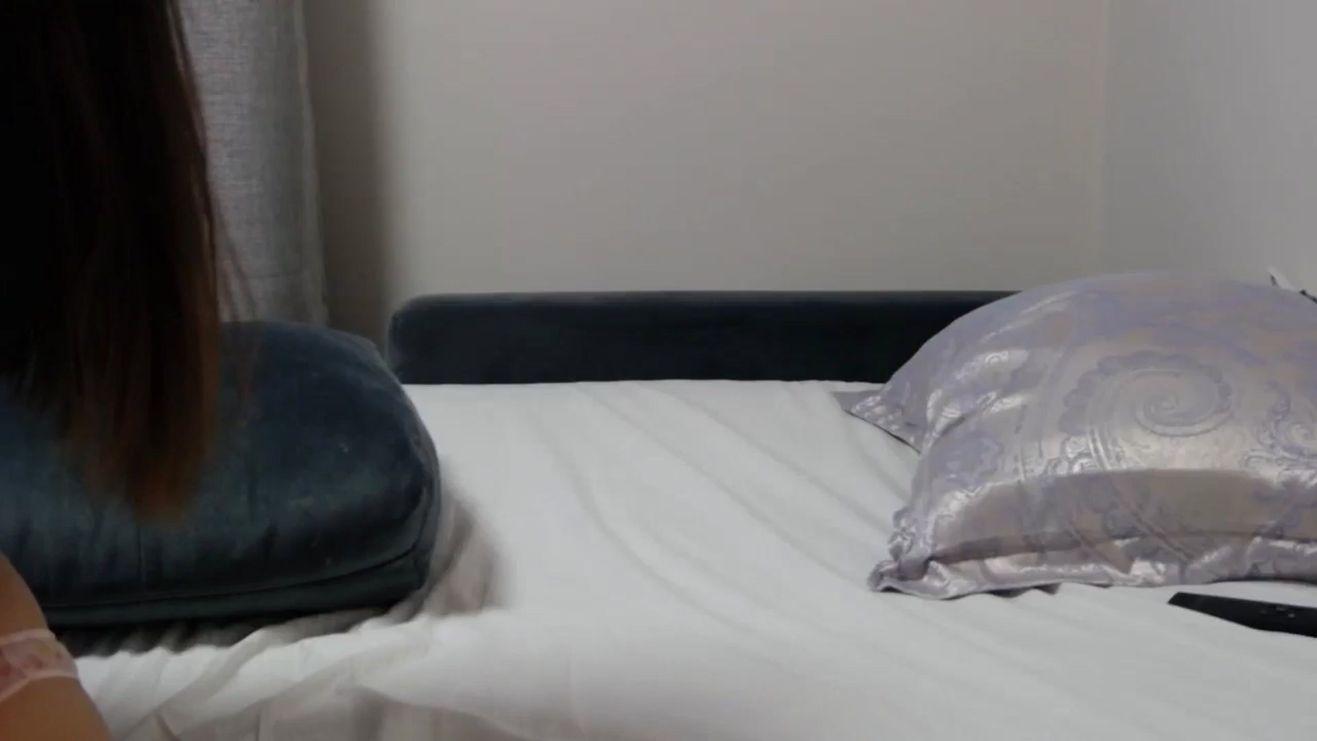 Gallery image thumbnail from o_o1t2's myfreecams stream on, 12/31/2023, 05:07 image 5 of 20