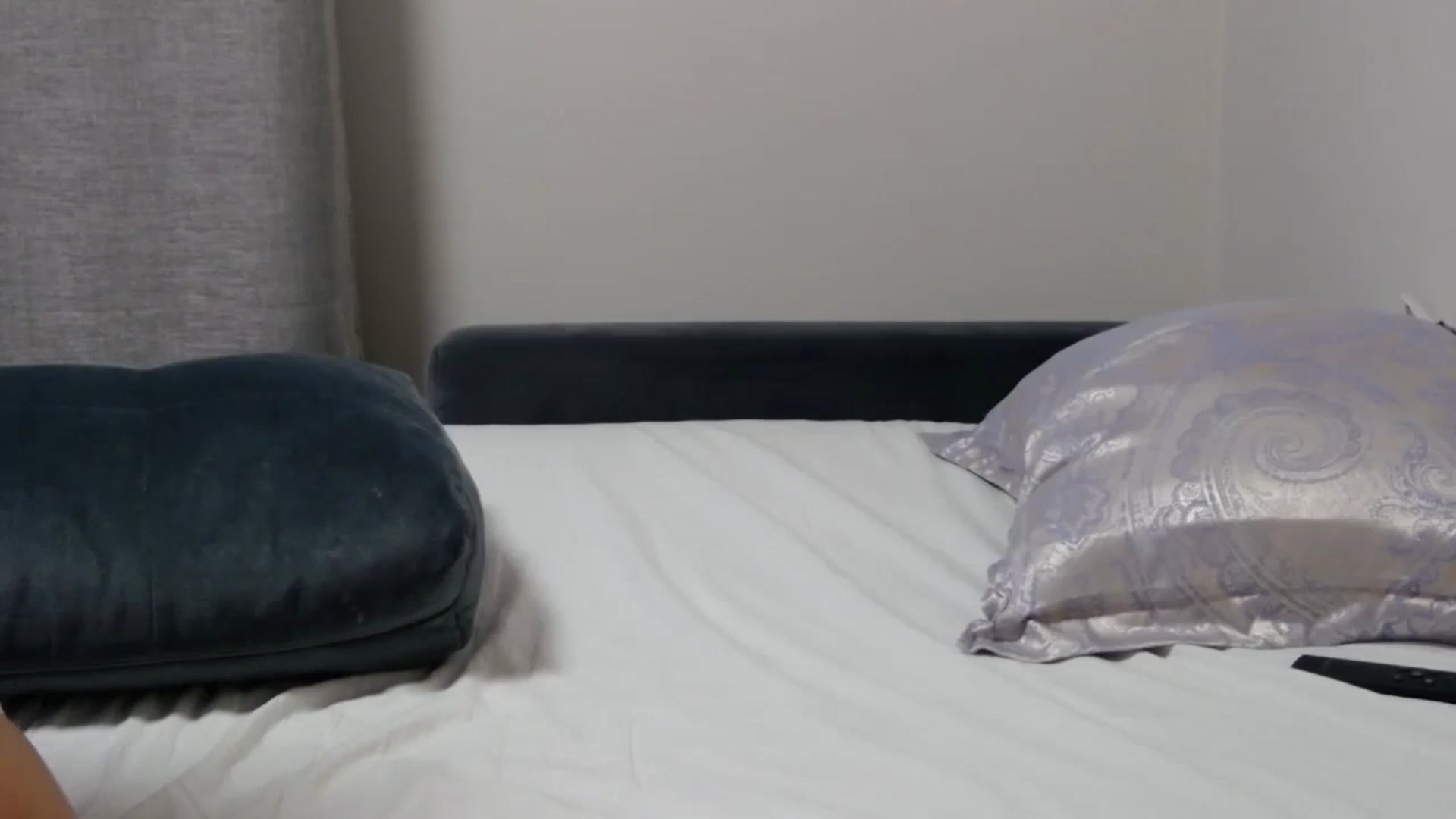 Gallery image thumbnail from o_o1t2's myfreecams stream on, 12/31/2023, 05:07 image 6 of 20