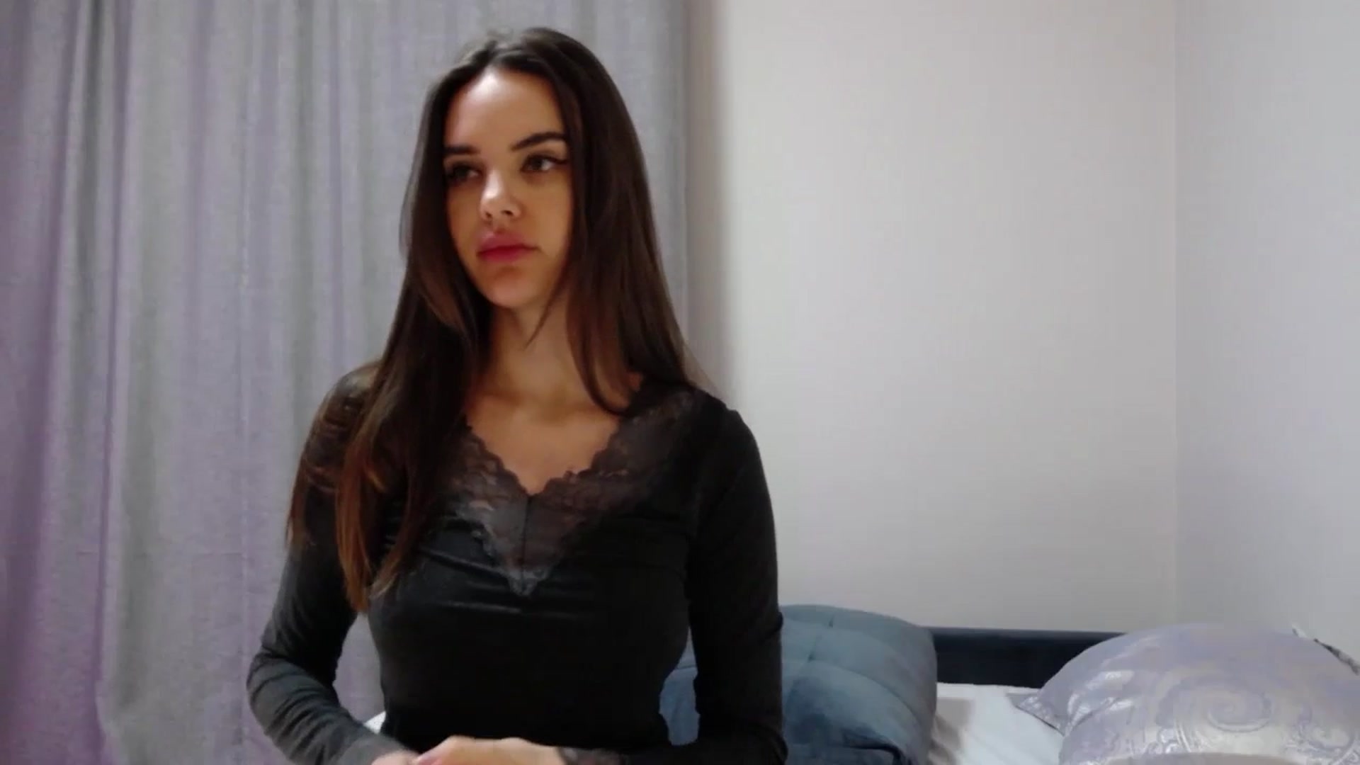 Gallery image thumbnail from o_o1t2's myfreecams stream on, 12/31/2023, 05:07 image 14 of 20