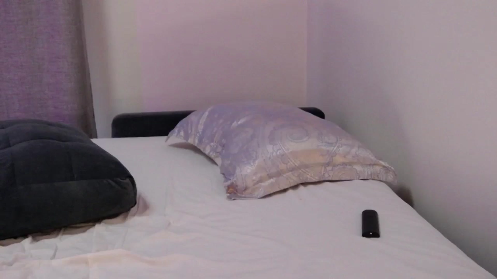 Gallery image thumbnail from o_o1t2's myfreecams stream on, 12/31/2023, 10:03 image 11 of 20