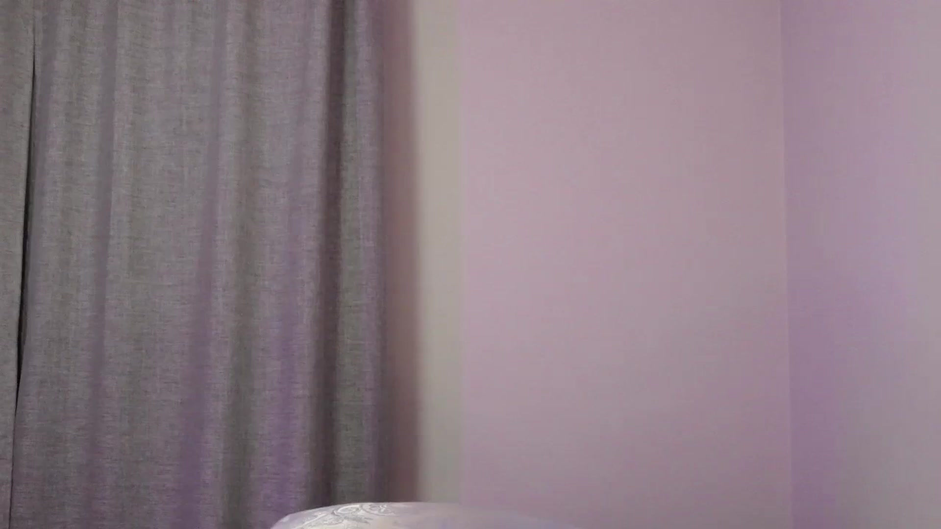Gallery image thumbnail from o_o1t2's myfreecams stream on, 01/09/2024, 16:46 image 16 of 20