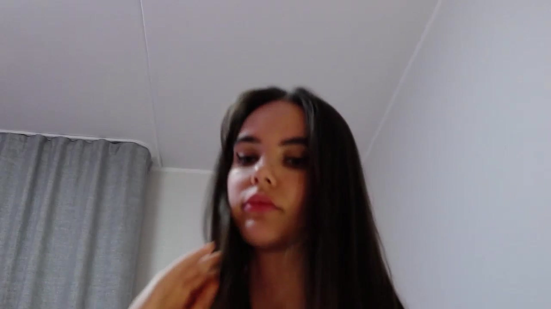 Gallery image thumbnail from o_o1t2's myfreecams stream on, 02/11/2024, 04:40 image 18 of 20