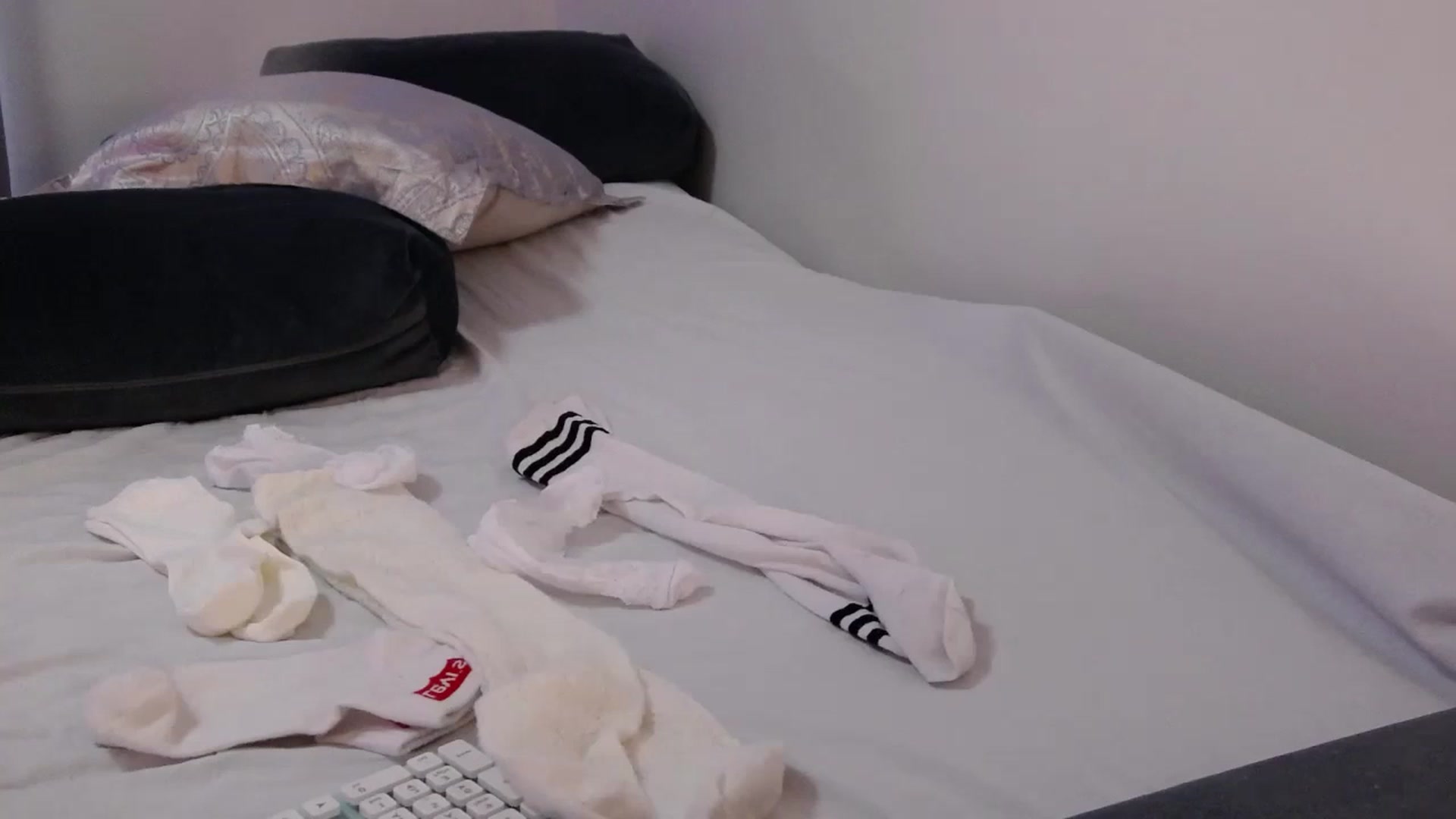 Gallery image thumbnail from o_o1t2's myfreecams stream on, 02/18/2024, 06:28 image 5 of 20