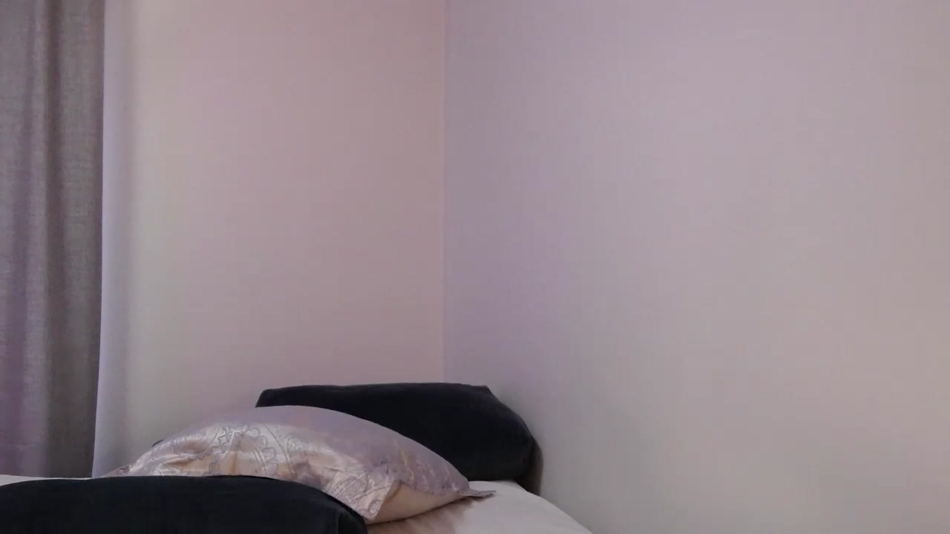 Gallery image thumbnail from o_o1t2's myfreecams stream on, 02/18/2024, 06:28 image 2 of 20