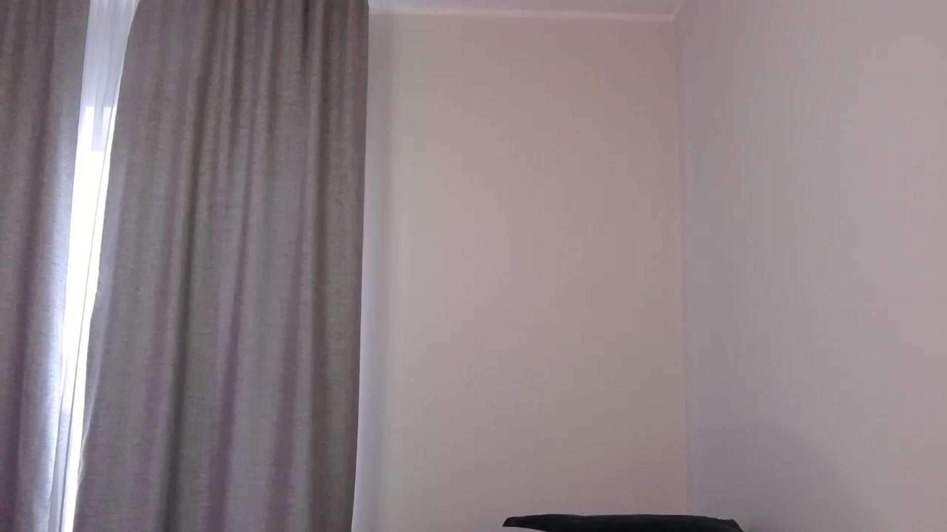Gallery image thumbnail from o_o1t2's myfreecams stream on, 02/18/2024, 06:28 image 14 of 20
