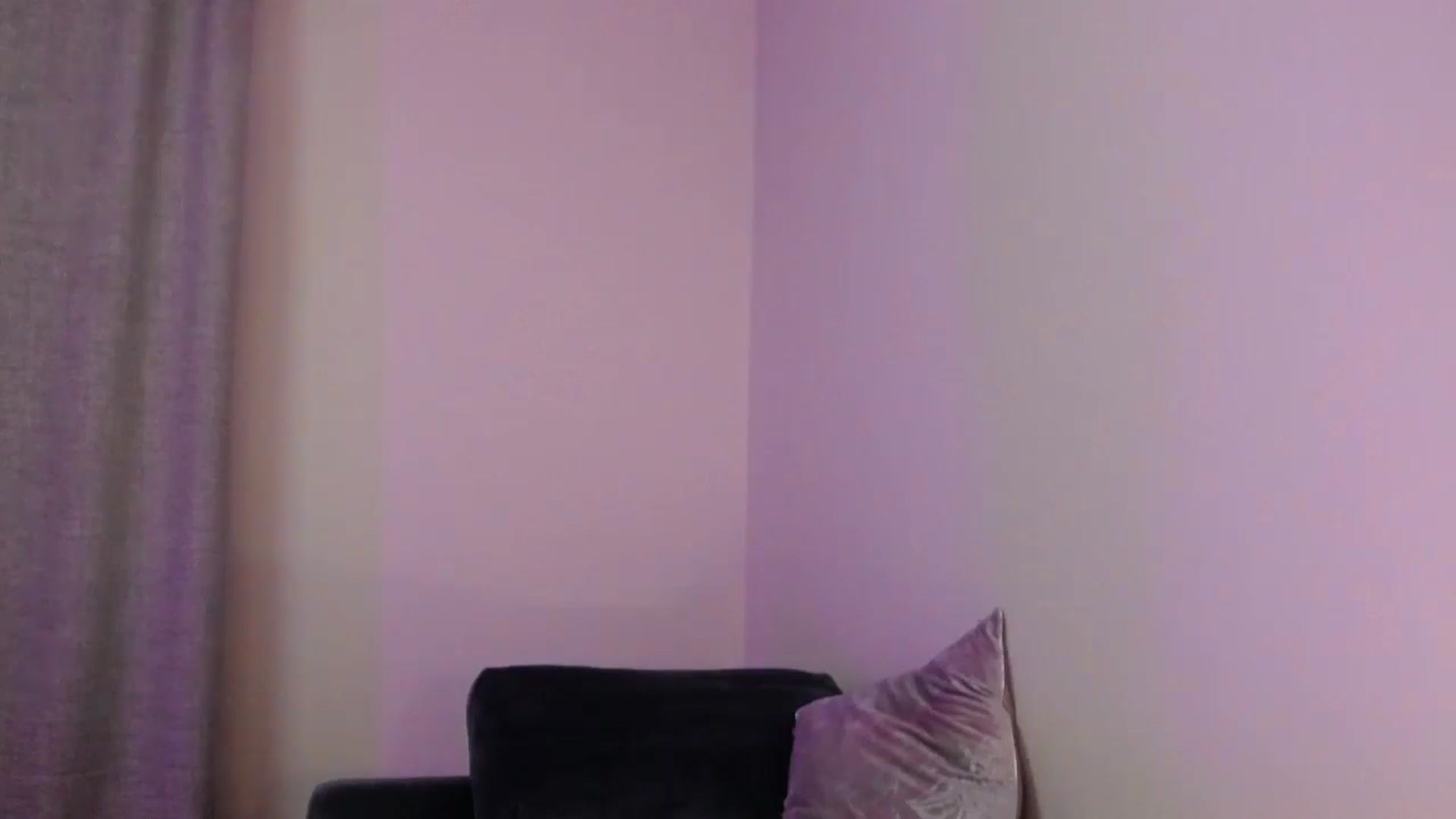 Gallery image thumbnail from o_o1t2's myfreecams stream on, 06/23/2024, 21:12 image 15 of 20