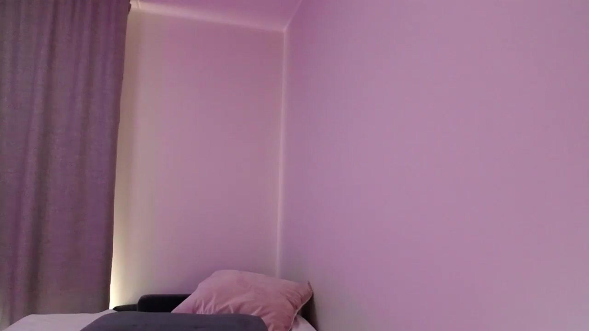 Gallery image thumbnail from o_o1t2's myfreecams stream on, 06/25/2024, 03:10 image 2 of 20