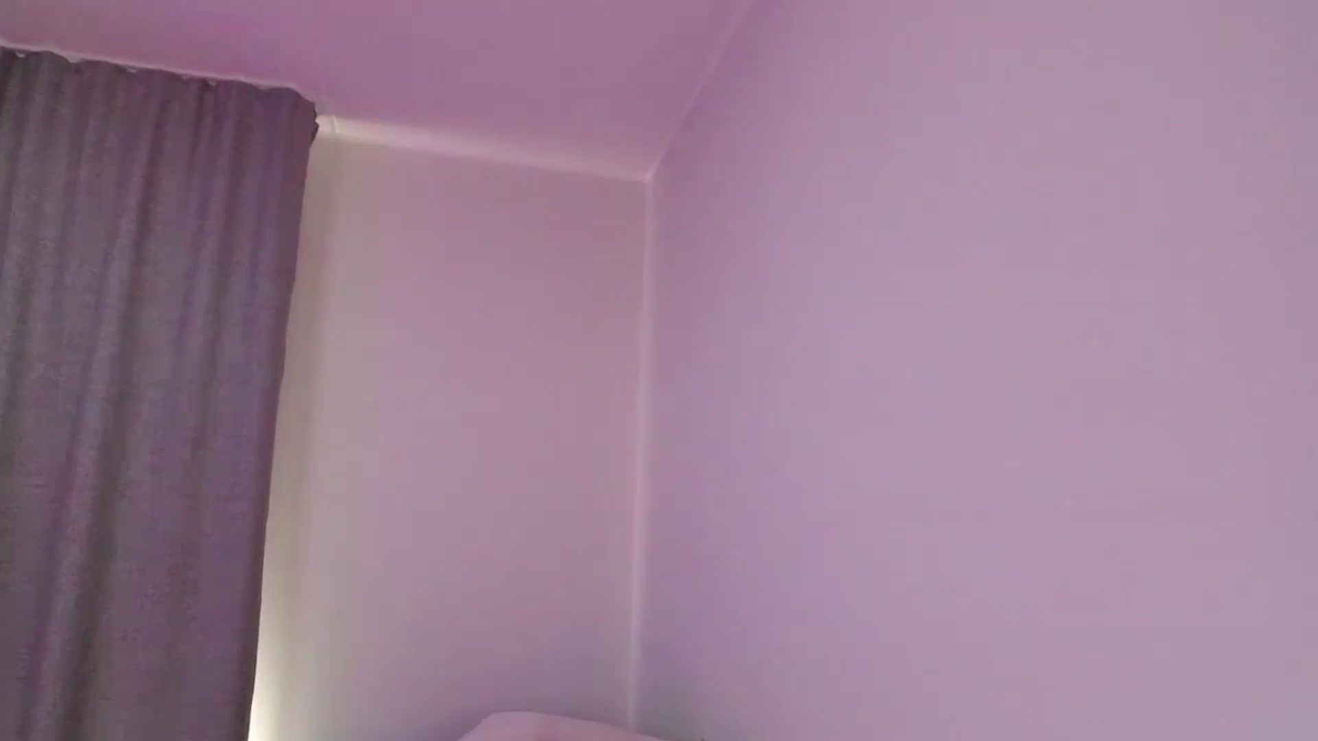 Gallery image thumbnail from o_o1t2's myfreecams stream on, 06/25/2024, 03:10 image 16 of 20