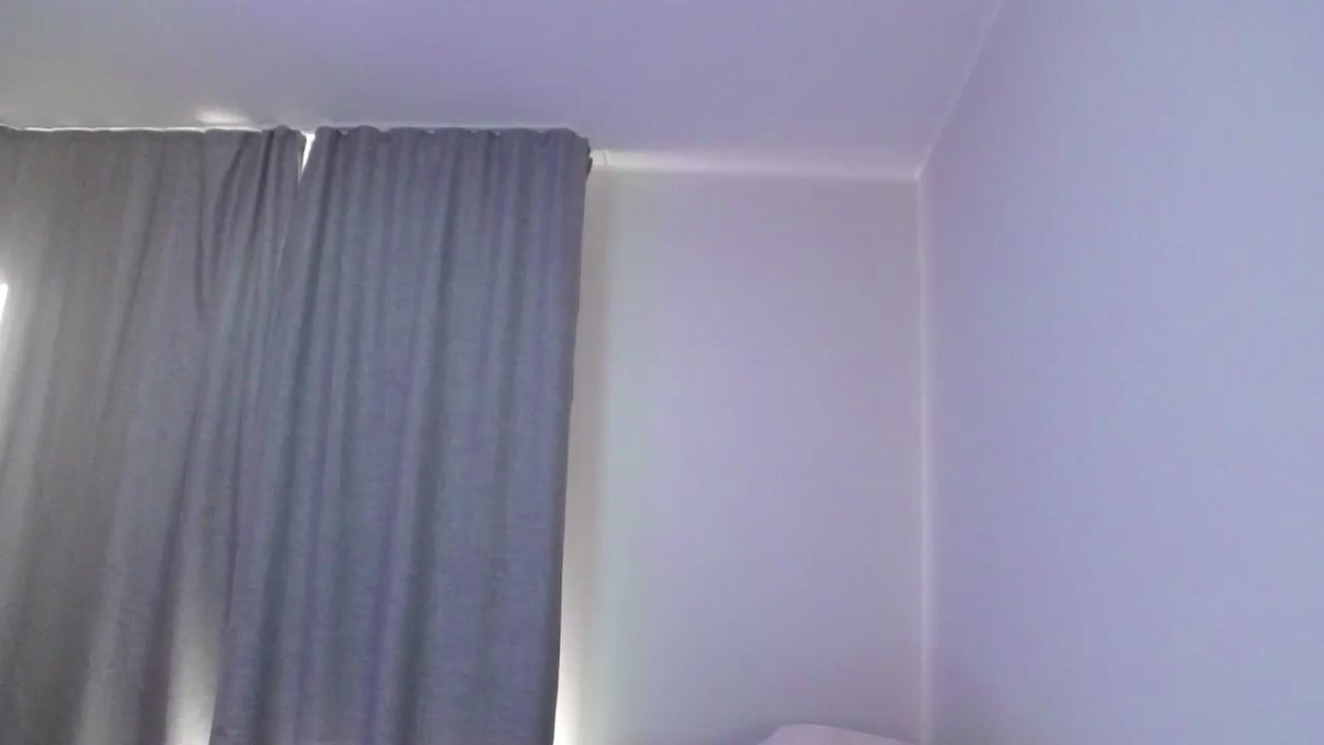 Gallery image thumbnail from o_o1t2's myfreecams stream on, 06/25/2024, 03:10 image 11 of 20