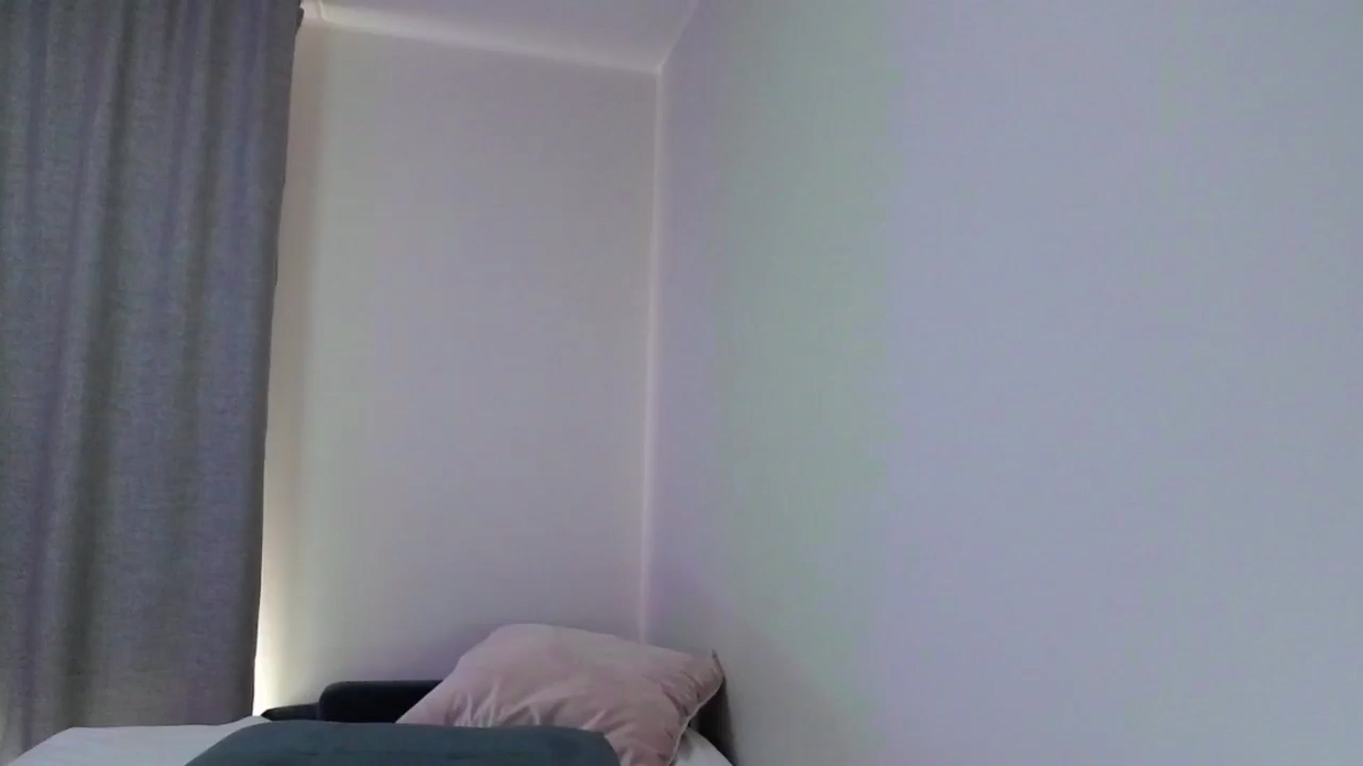 Gallery image thumbnail from o_o1t2's myfreecams stream on, 06/25/2024, 03:10 image 6 of 20