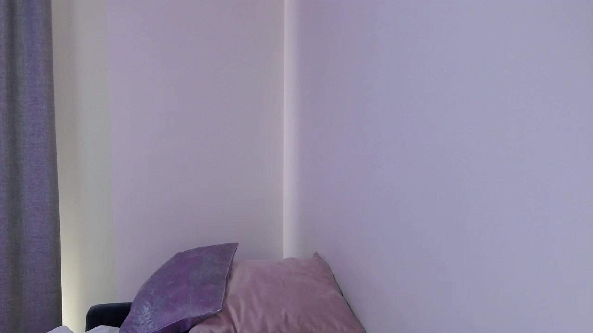 Gallery image thumbnail from o_o1t2's myfreecams stream on, 06/27/2024, 03:03 image 20 of 20