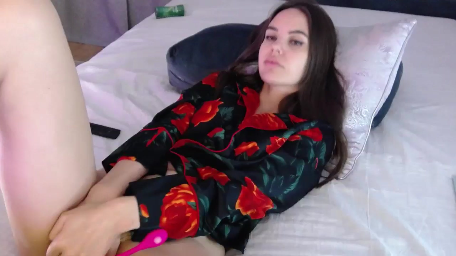 Gallery image thumbnail from o_o1t2's myfreecams stream on, 08/07/2024, 03:14 image 12 of 20