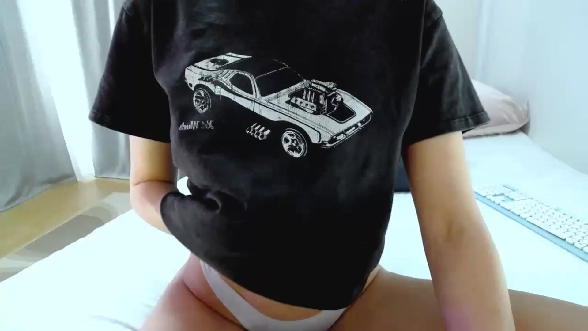 Gallery image thumbnail from o_o1t2's myfreecams stream on, 08/28/2024, 10:37 image 18 of 20