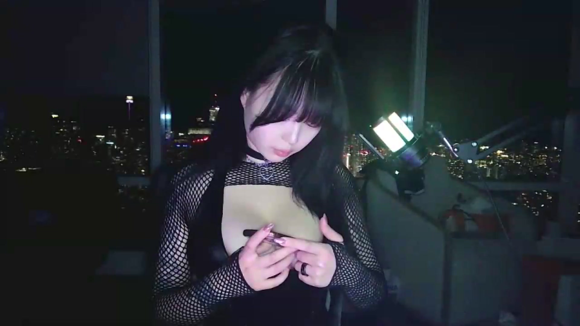 Gallery image thumbnail from obeycarrienoona's myfreecams stream on, 06/24/2026, 03:24 image 10 of 20