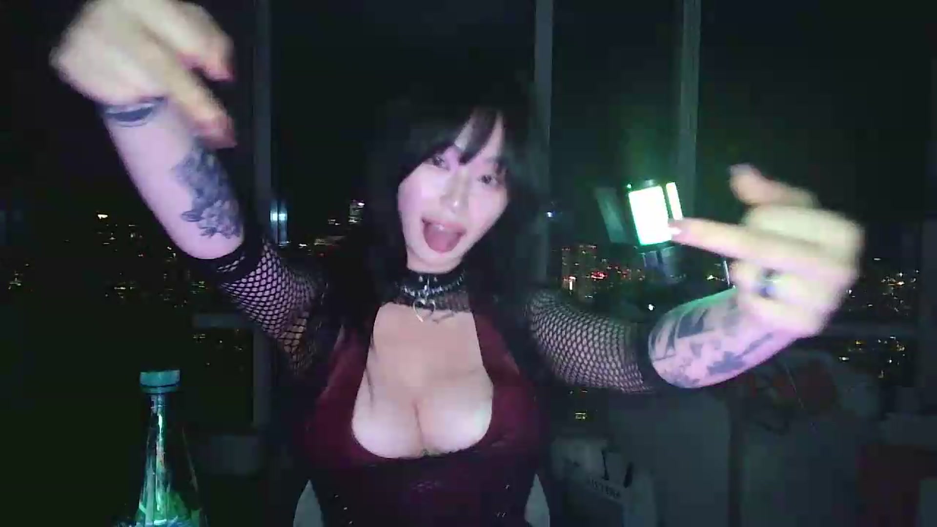 Gallery image thumbnail from obeycarrienoona's myfreecams stream on, 06/25/2026, 06:57 image 13 of 20