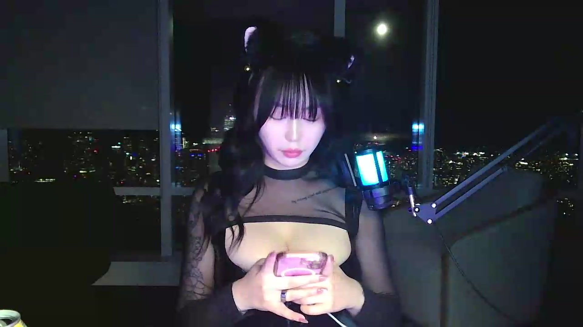 Gallery image thumbnail from obeycarrienoona's myfreecams stream on, 06/29/2026, 03:09 image 10 of 20