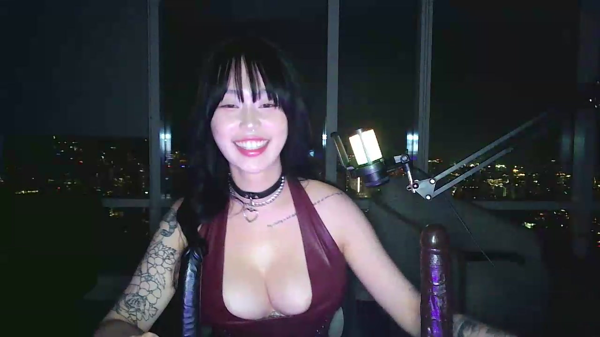 Gallery image thumbnail from obeycarrienoona's myfreecams stream on, 07/01/2026, 08:08 image 16 of 20