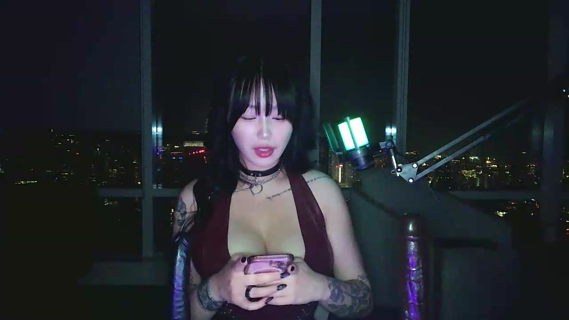 Gallery image thumbnail from obeycarrienoona's myfreecams stream on, 07/01/2026, 08:08 image 15 of 20