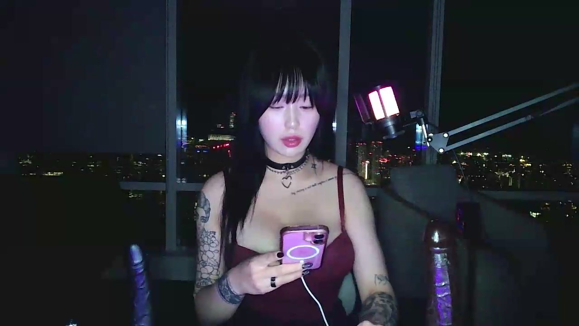 Gallery image thumbnail from obeycarrienoona's myfreecams stream on, 07/03/2026, 07:24 image 17 of 20