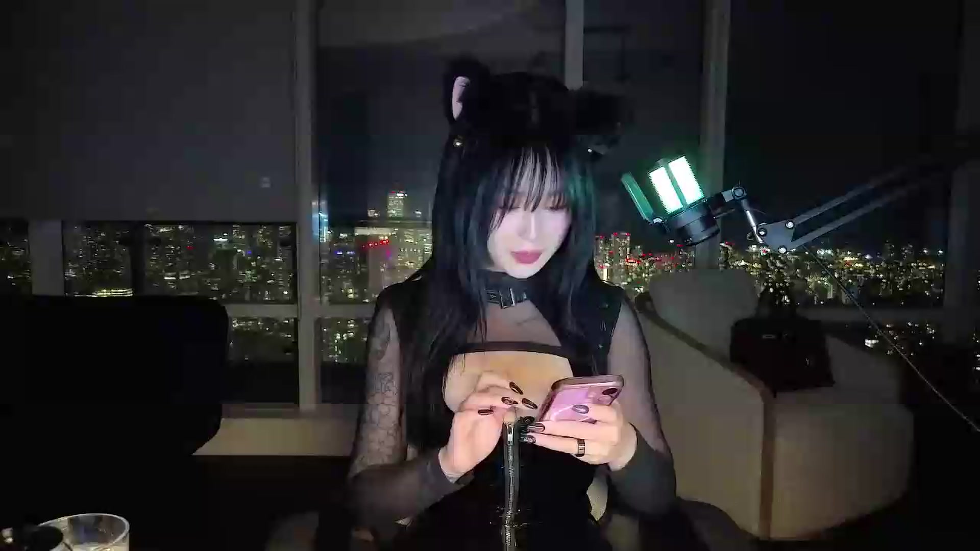 Gallery image thumbnail from obeycarrienoona's myfreecams stream on, 07/06/2026, 03:34 image 1 of 20