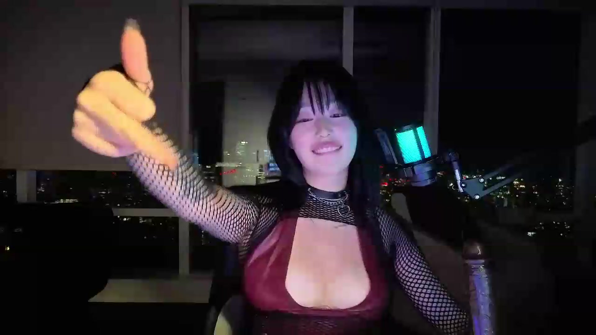 Gallery image thumbnail from obeycarrienoona's myfreecams stream on, 07/13/2026, 07:02 image 7 of 20