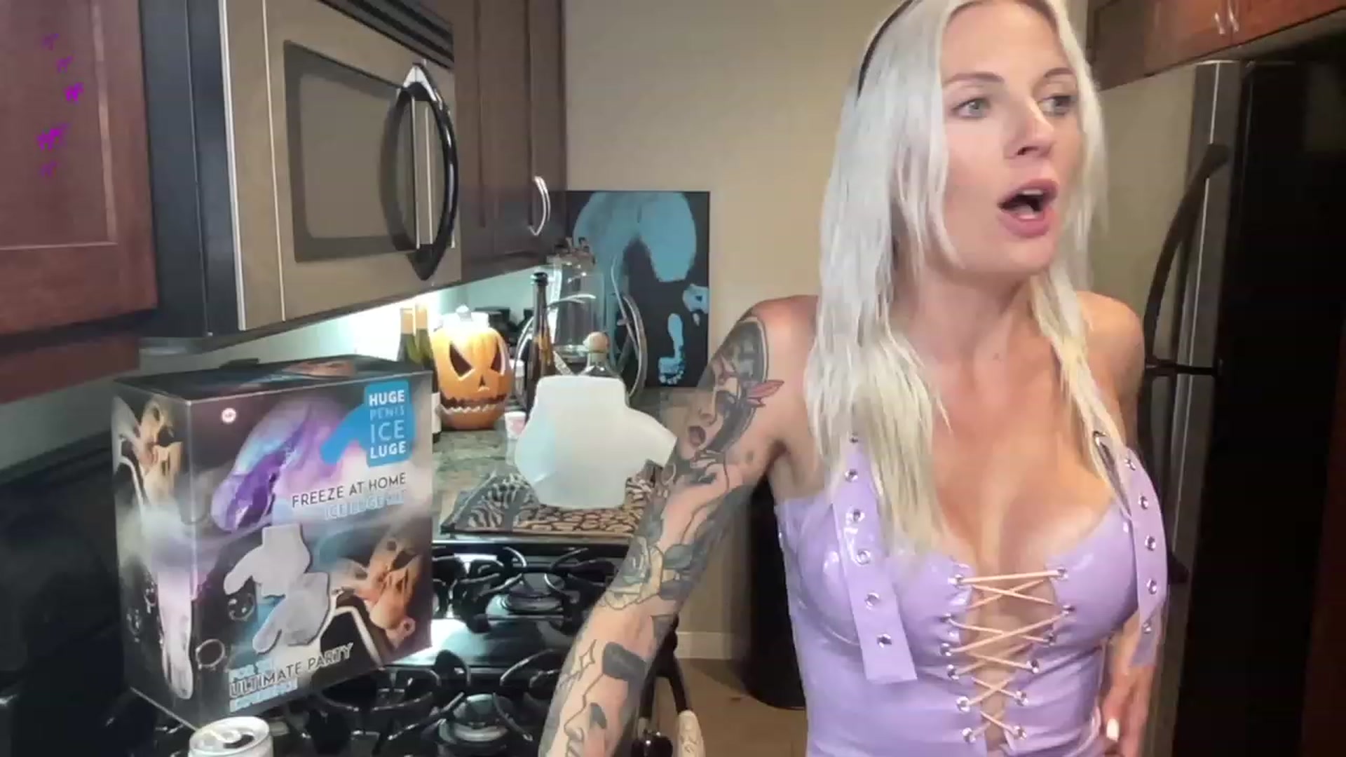 Gallery image thumbnail from octoBELLE's myfreecams stream on, 10/08/2023, 04:33 image 1 of 20